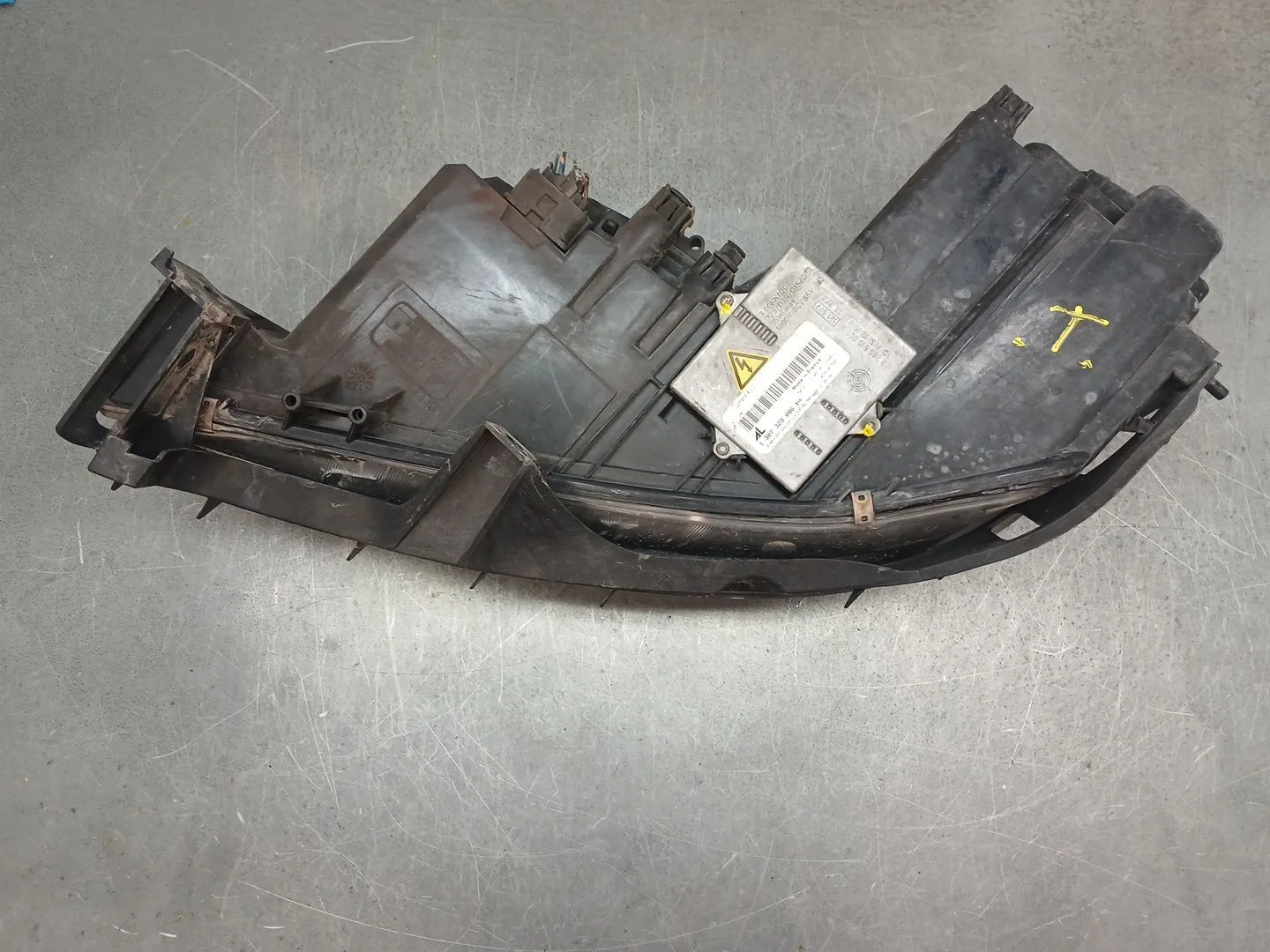 Faro Derecho para Mazda 6 Hatchback (Gg)