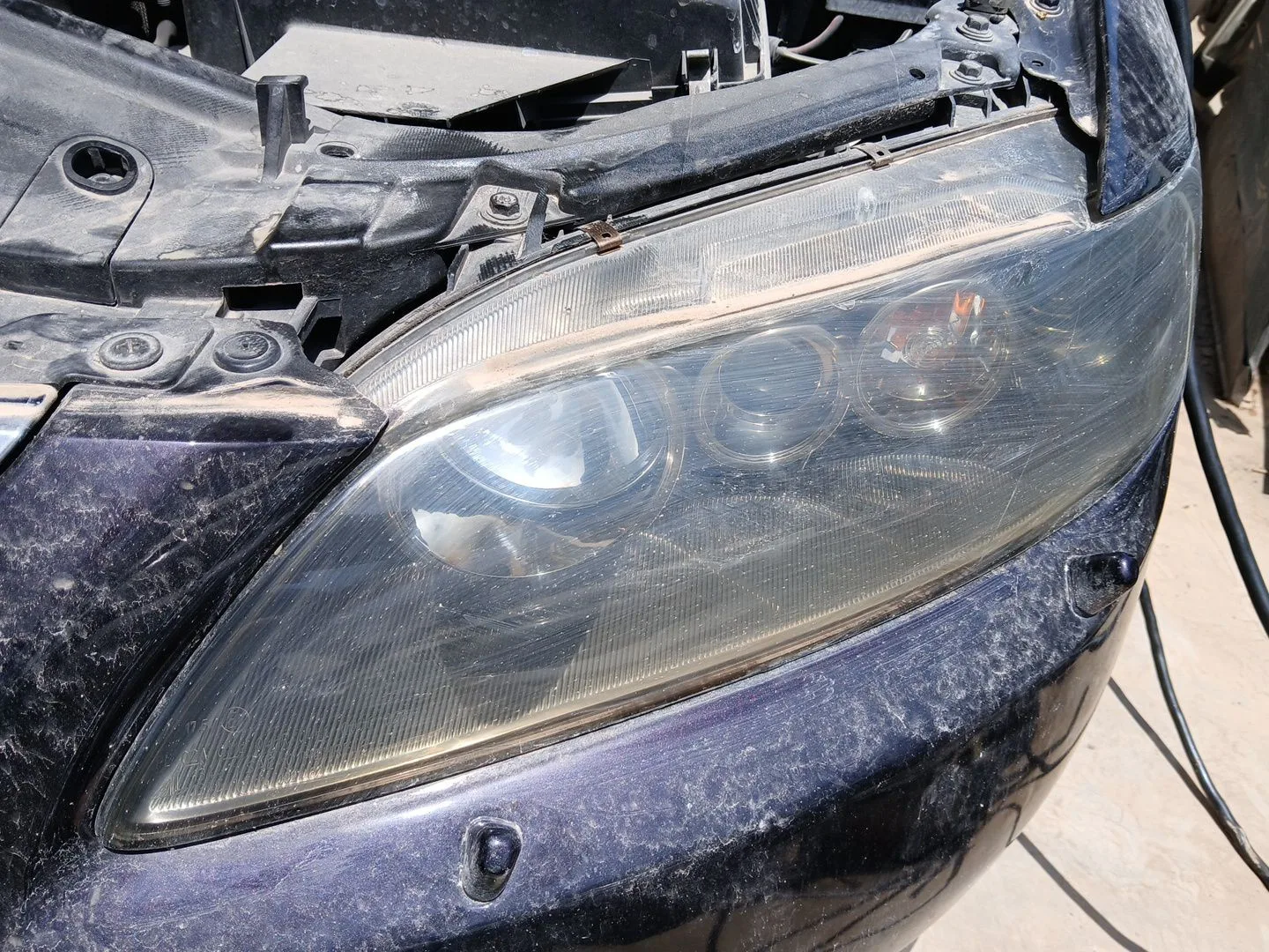 Faro Izquierdo para Mazda 6 Hatchback (Gg)