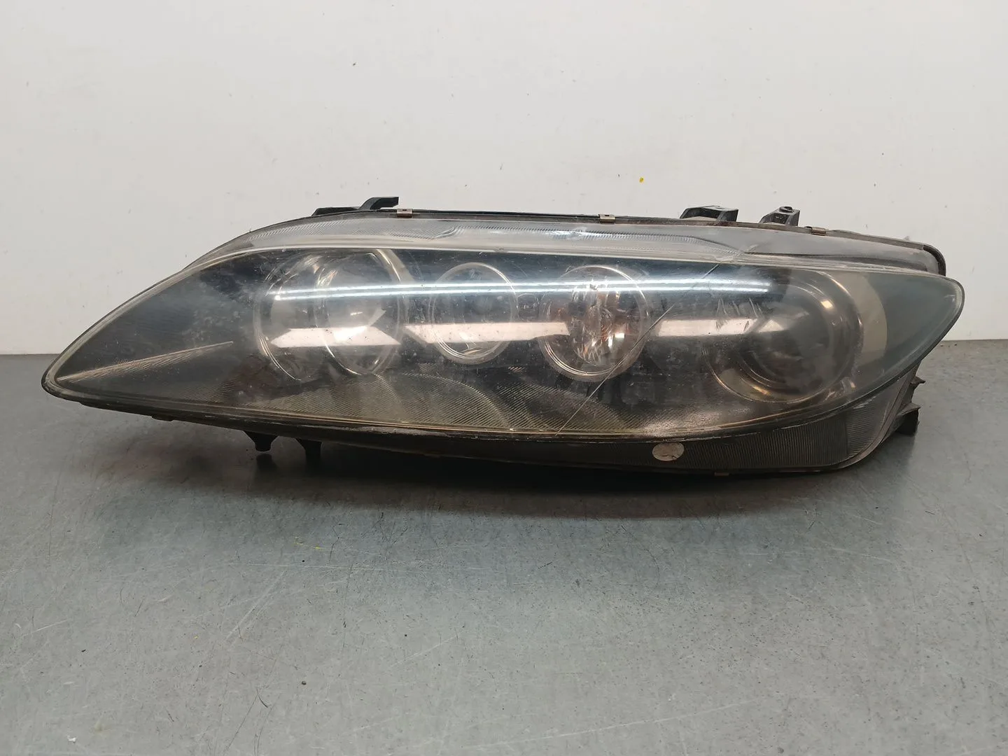 Faro Izquierdo para Mazda 6 Hatchback (Gg)
