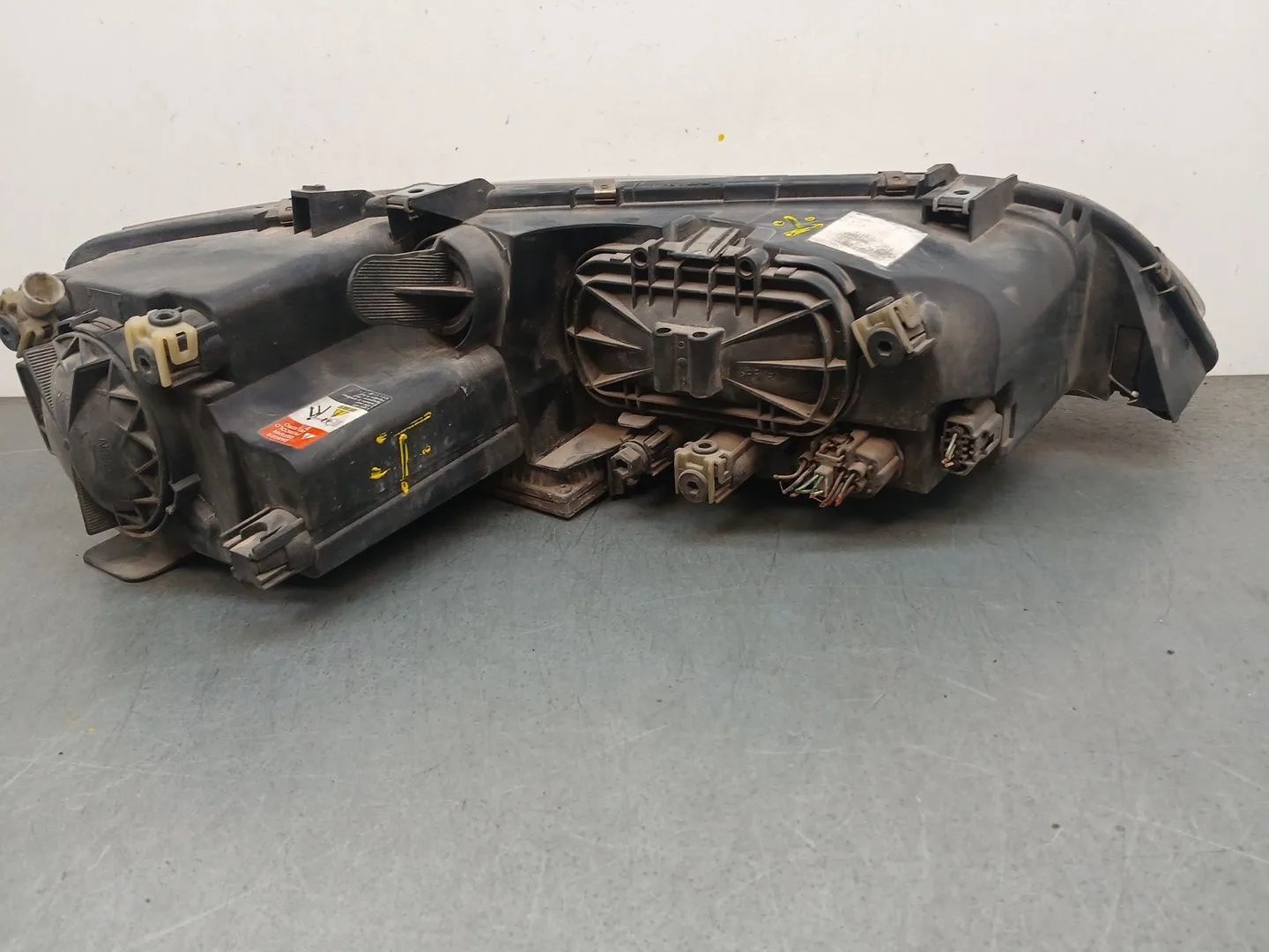 Faro Izquierdo para Mazda 6 Hatchback (Gg)