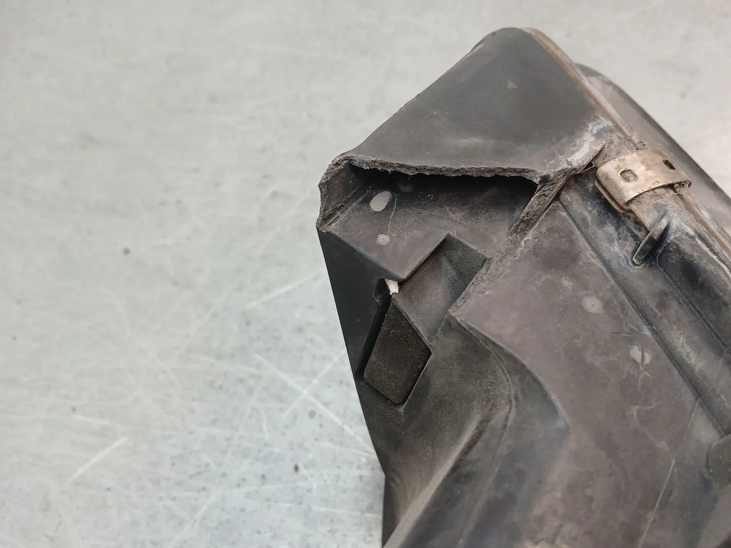 Faro Izquierdo para Mazda 6 Hatchback (Gg)