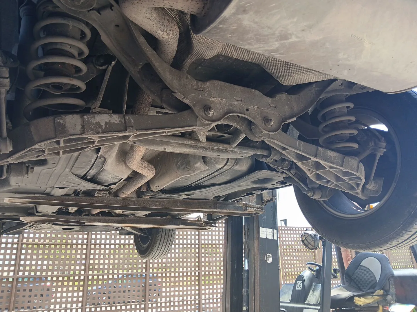 Puente Trasero para Volvo Xc60 I Suv (156)