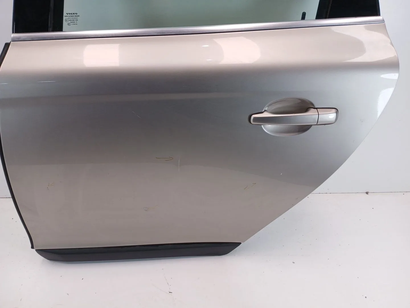 Puerta Trasera Izquierda para Volvo Xc60 I Suv (156)