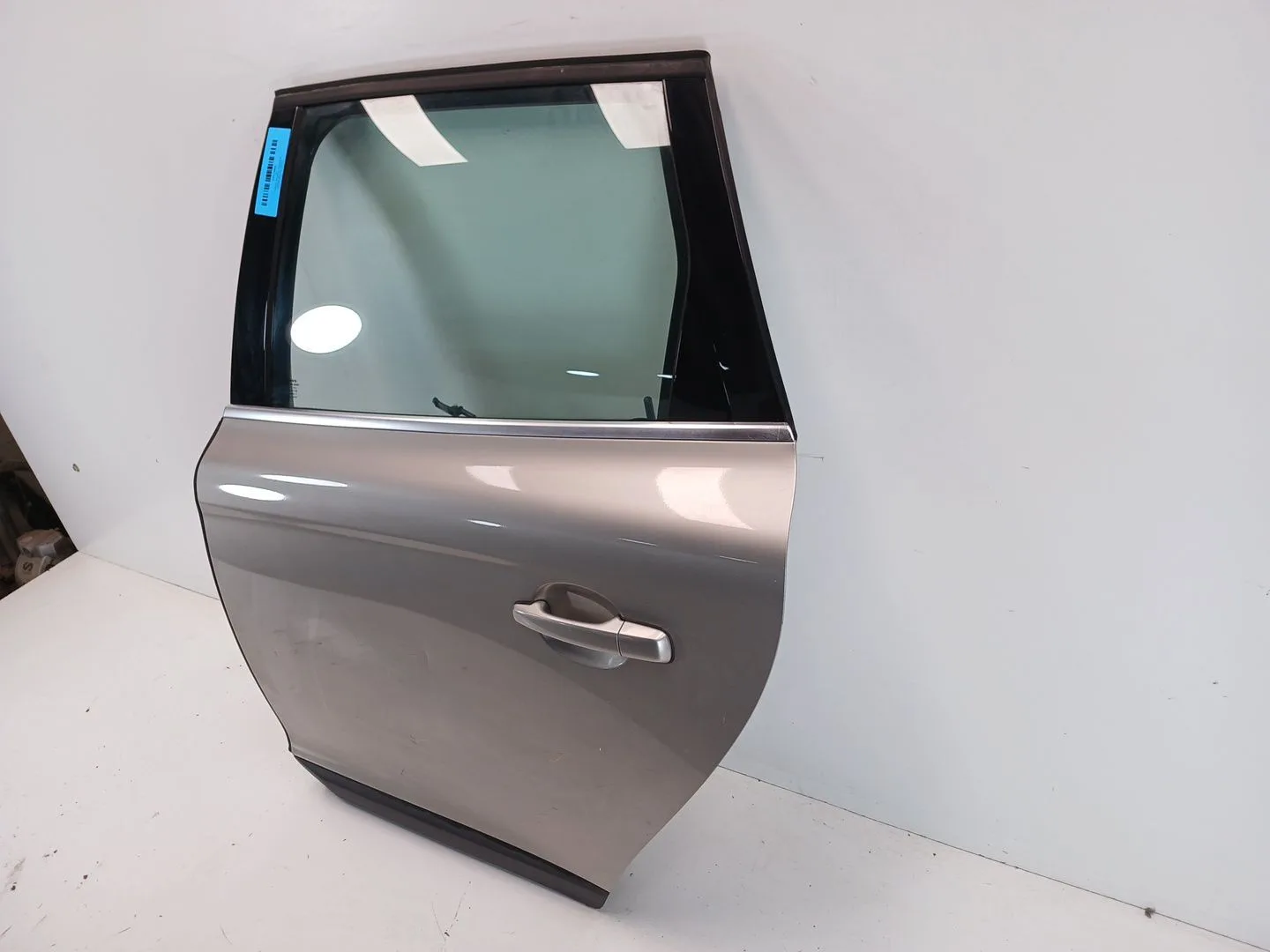 Puerta Trasera Izquierda para Volvo Xc60 I Suv (156)