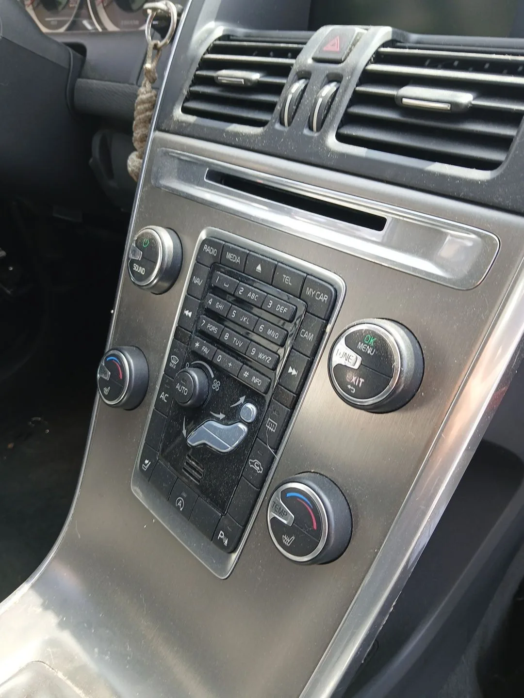 Sistema Audio / Radio Cd para Volvo Xc60 I Suv (156)