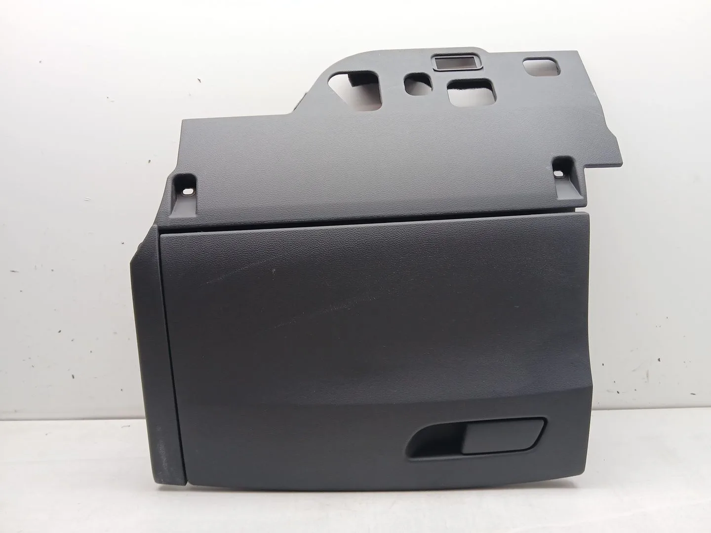Guantera para Audi A4 B9 (8W2, 8Wc)