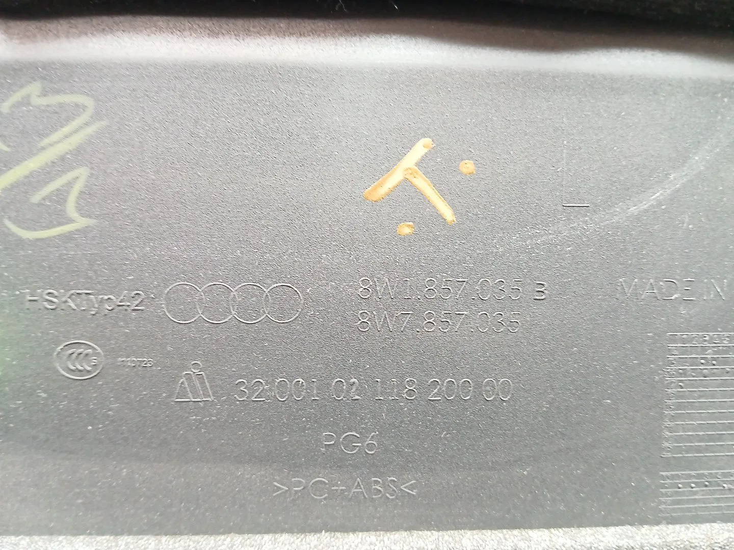 Guantera para Audi A4 B9 (8W2, 8Wc)