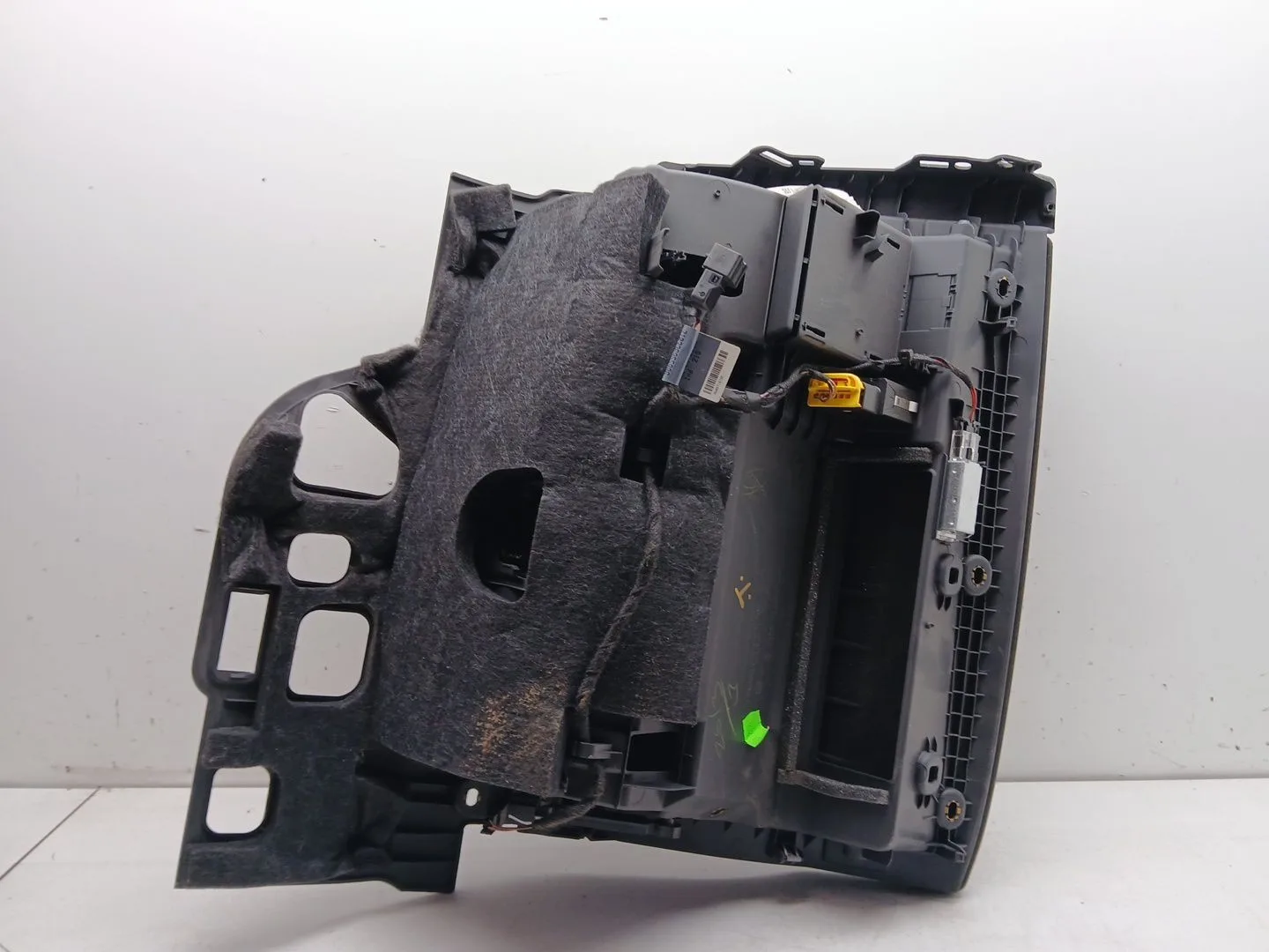Guantera para Audi A4 B9 (8W2, 8Wc)