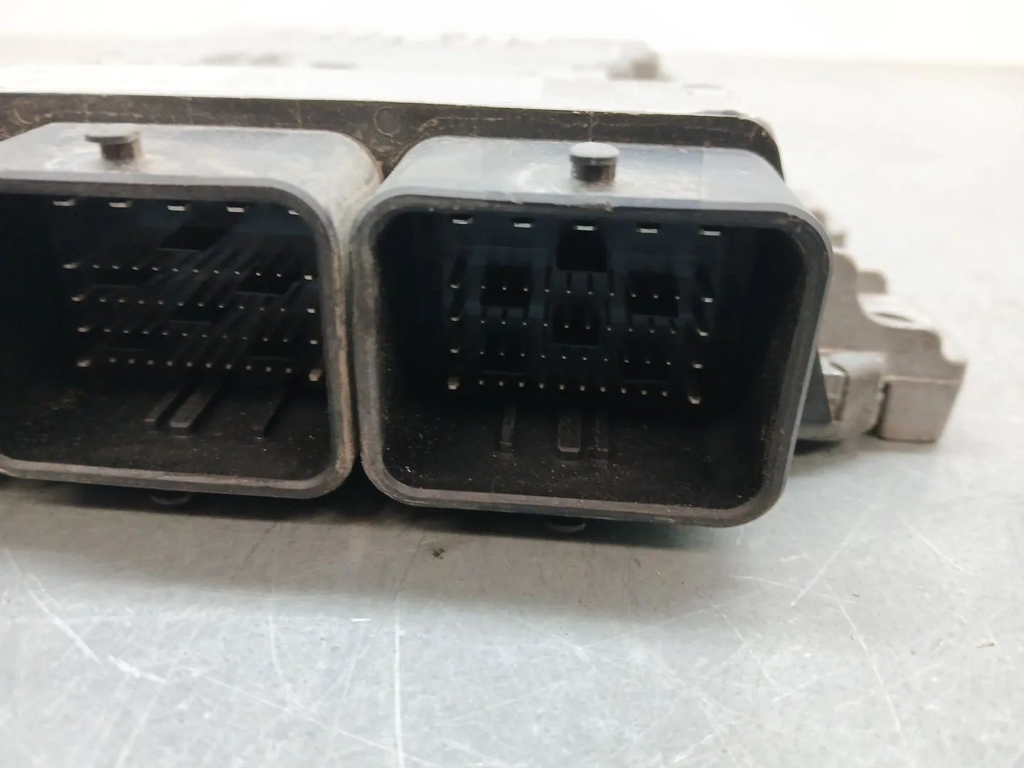 Centralita Motor Uce para Citroën C4 Picasso Ii
