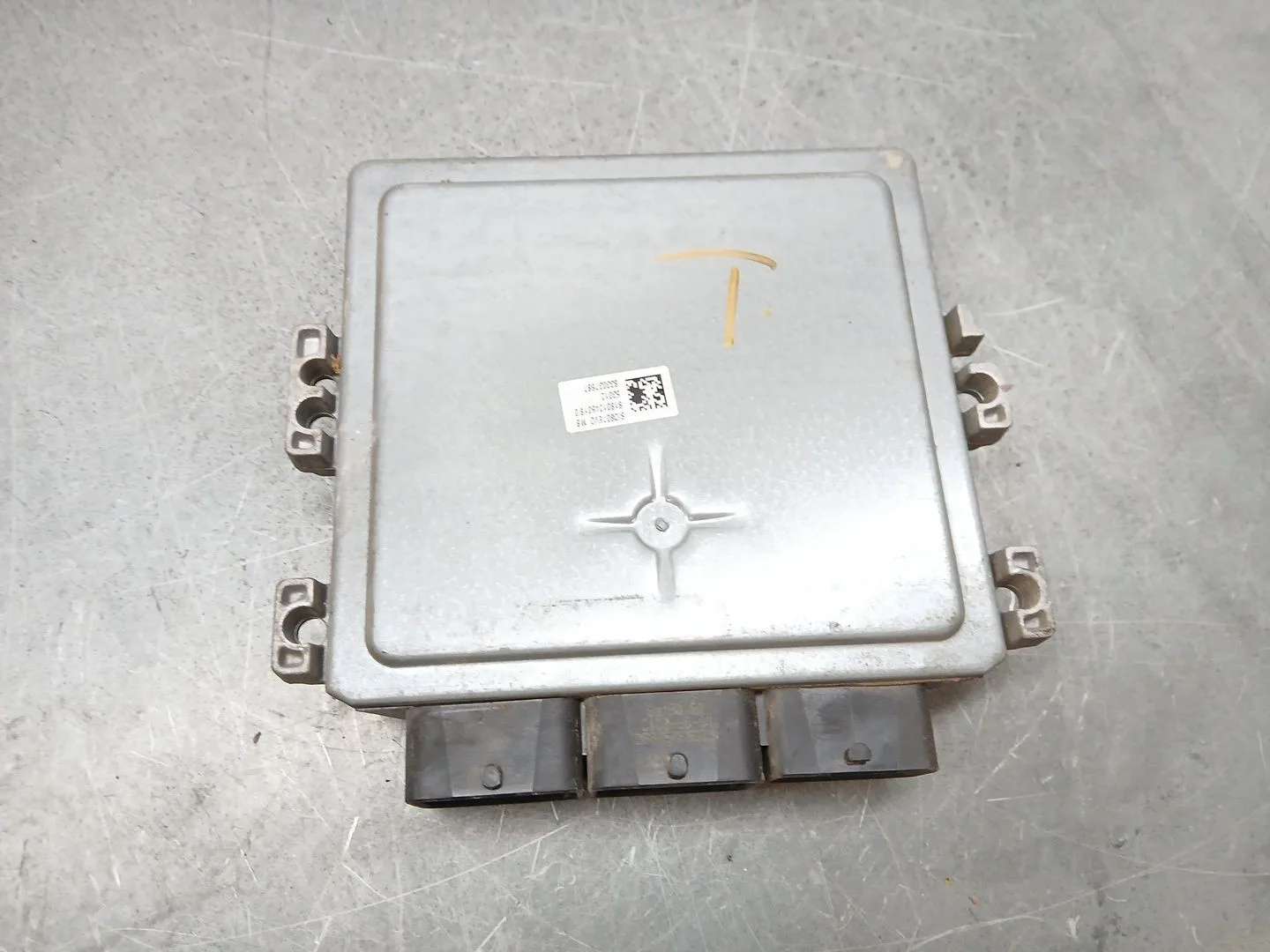 Centralita Motor Uce para Citroën C4 Picasso Ii