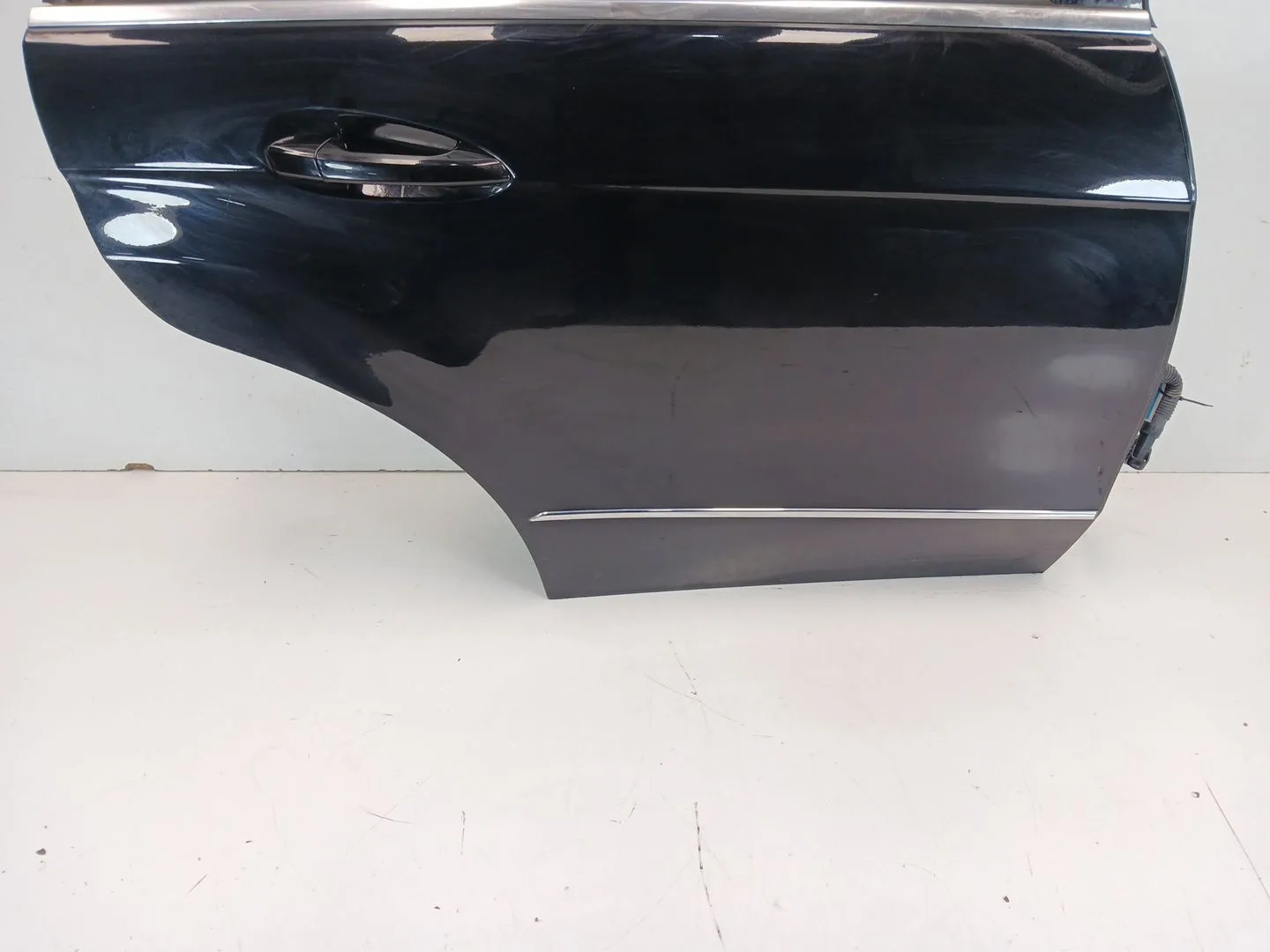 Puerta Trasera Derecha para Mercedes-Benz Clase E (W212)