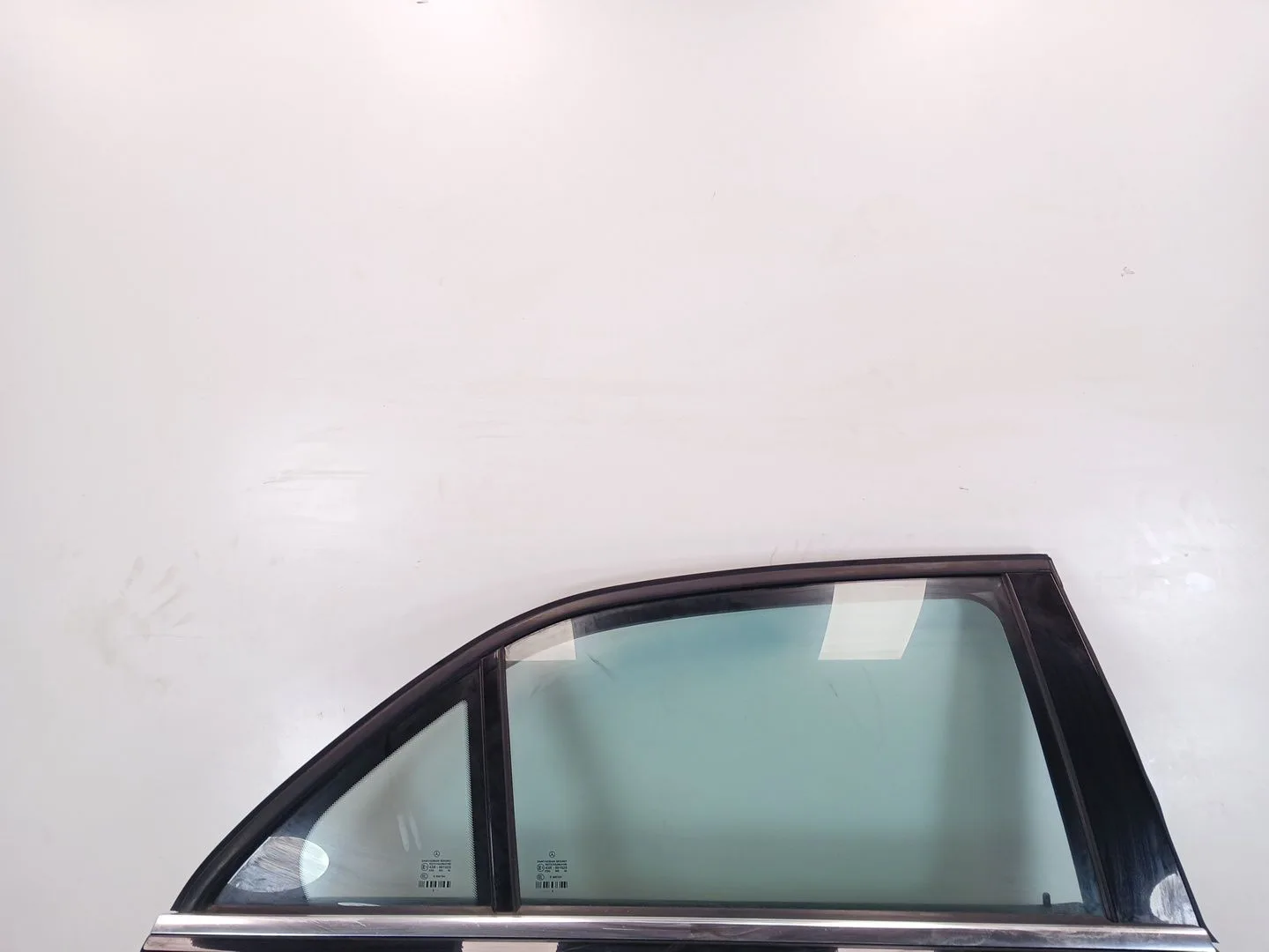 Puerta Trasera Derecha para Mercedes-Benz Clase E (W212)