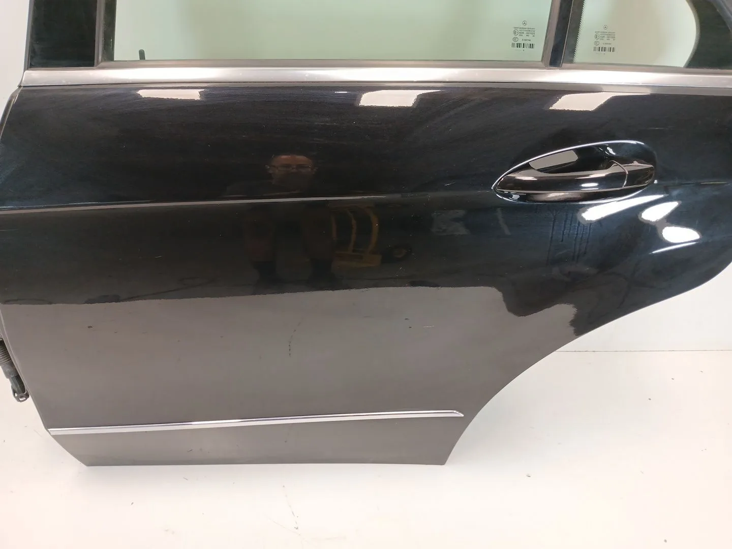 Puerta Trasera Izquierda para Mercedes-Benz Clase E (W212)