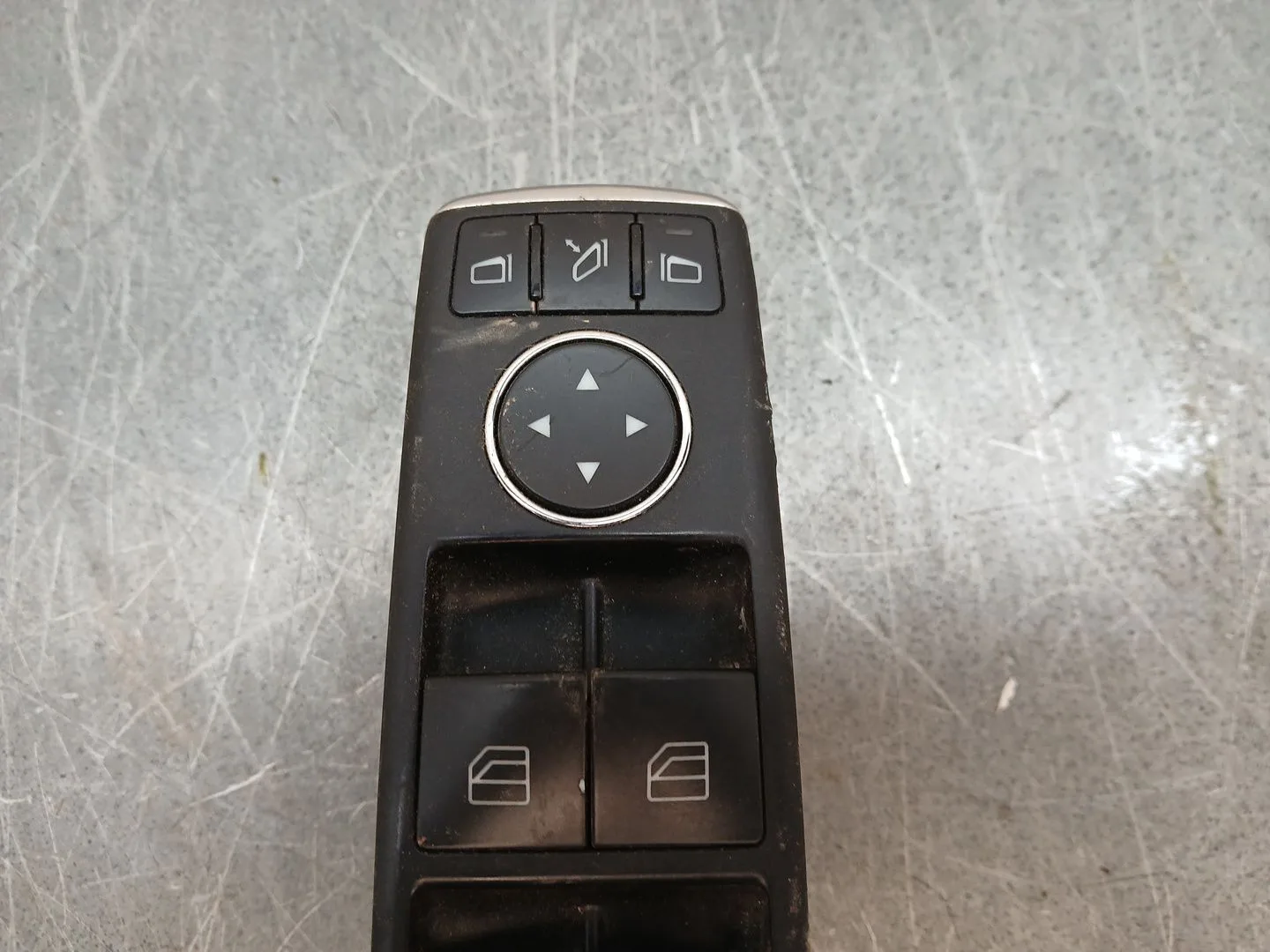 Mando Elevalunas Delantero Izquierdo para Mercedes-Benz Clase E (W212)