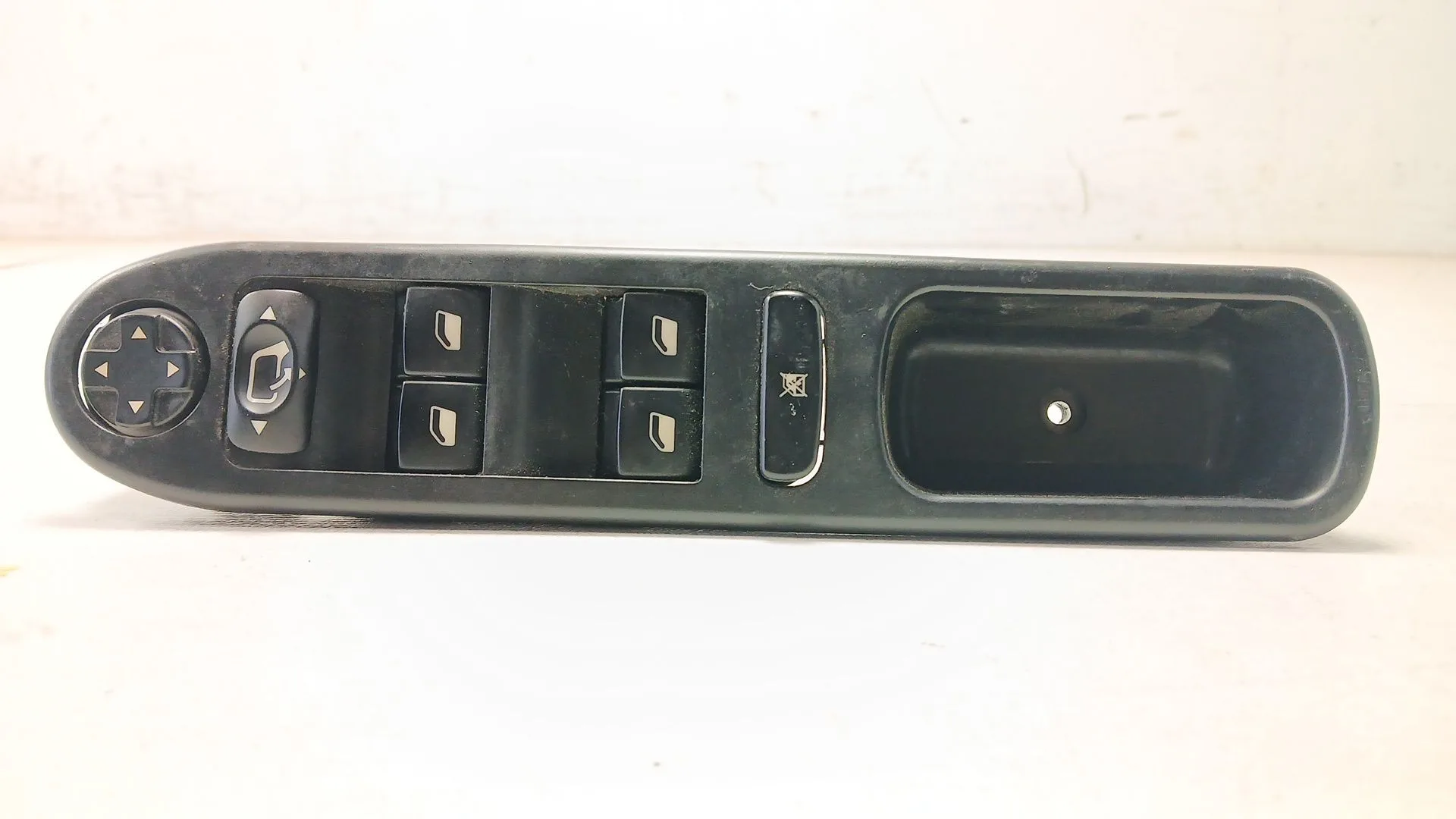 Mando Elevalunas Delantero Izquierdo para Peugeot 207/207+ (Wa_, Wc_)