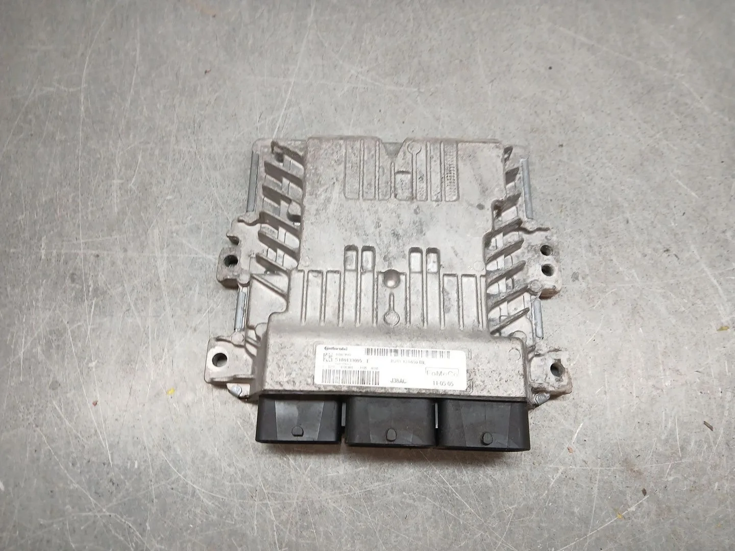 Centralita Motor Uce para Ford Focus Iii Turnier