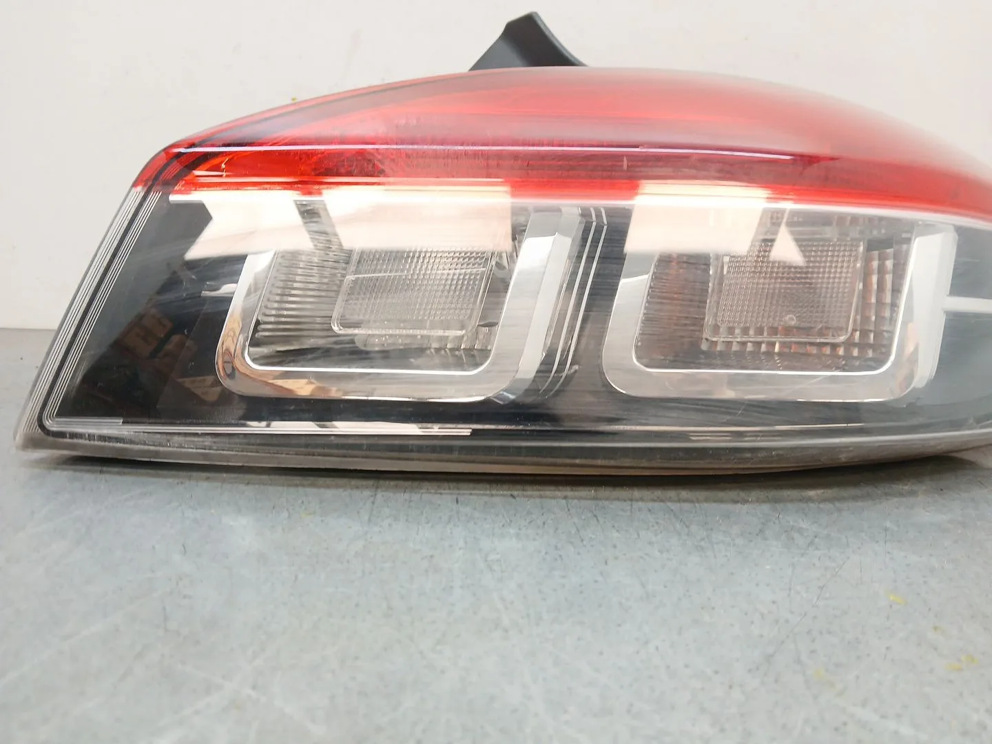 Piloto Trasero Derecho para Renault Megane Iii Coupe (Dz0/1_)