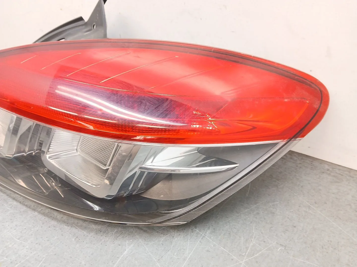 Piloto Trasero Derecho para Renault Megane Iii Coupe (Dz0/1_)