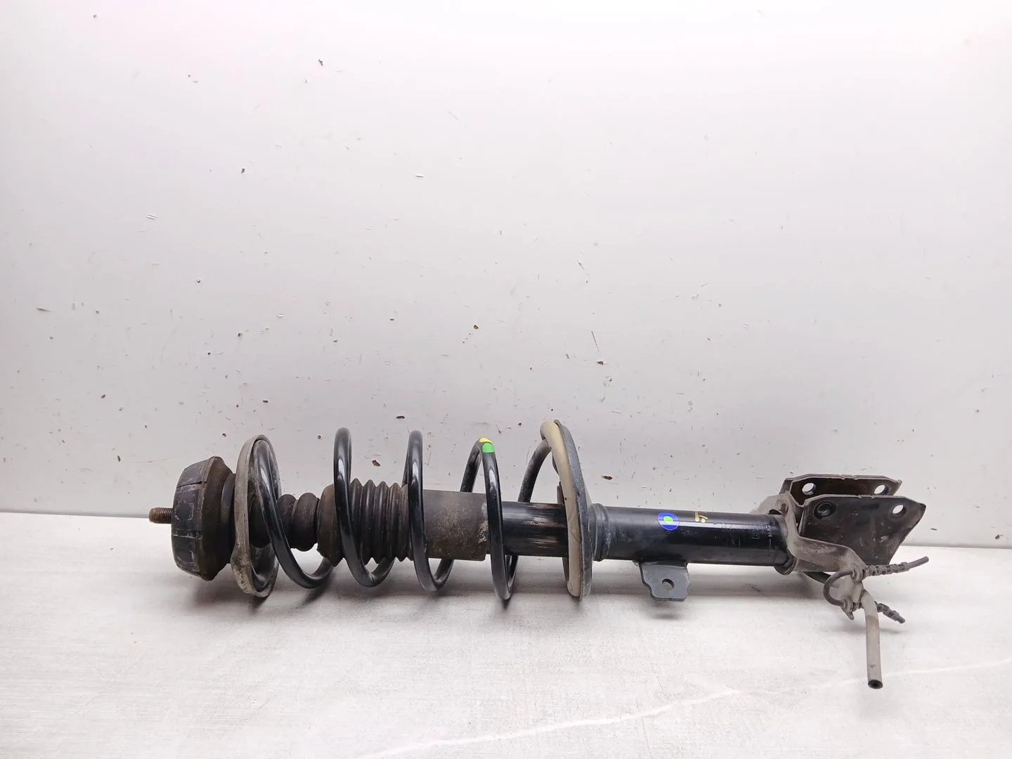 Amortiguador Delantero Derecho para Dacia Duster (Hm_)