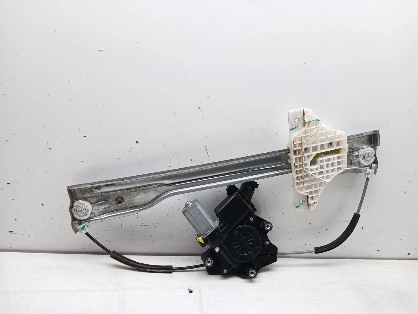 Elevalunas Delantero Izquierdo para Mg Zs Suv (Azs1)