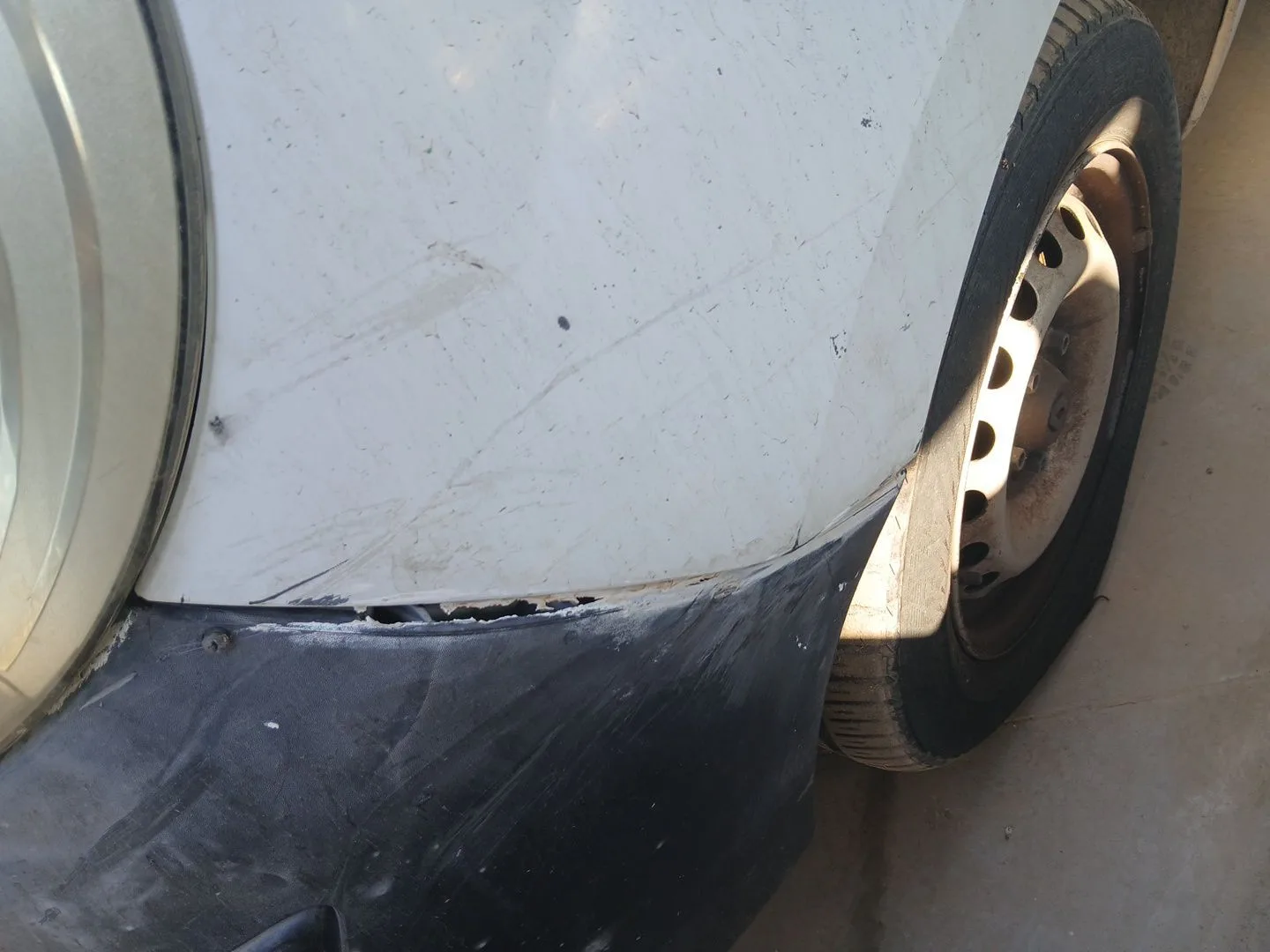 Aleta Delantera Izquierda para Renault Kangoo / Grand Kangoo Ii (Kw0/1_)