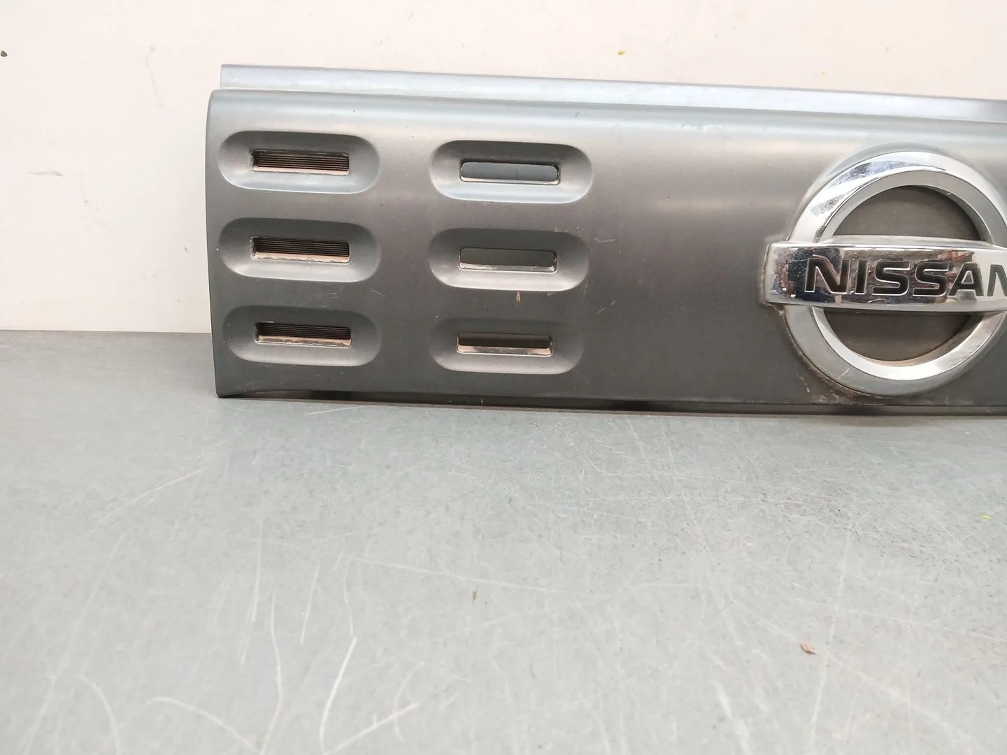 Rejilla Delantera para Nissan Cube (Z12)