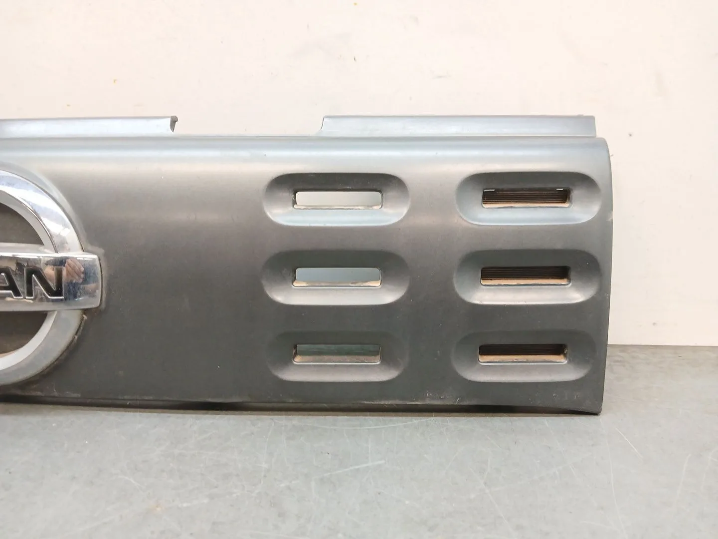 Rejilla Delantera para Nissan Cube (Z12)