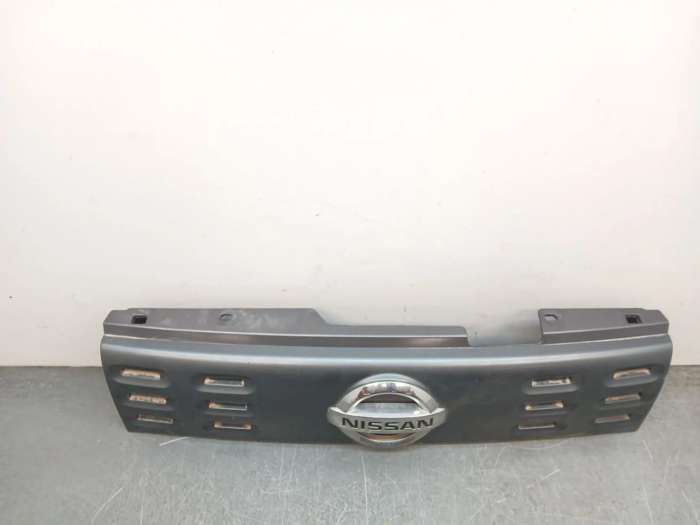 Rejilla Delantera para Nissan Cube (Z12)