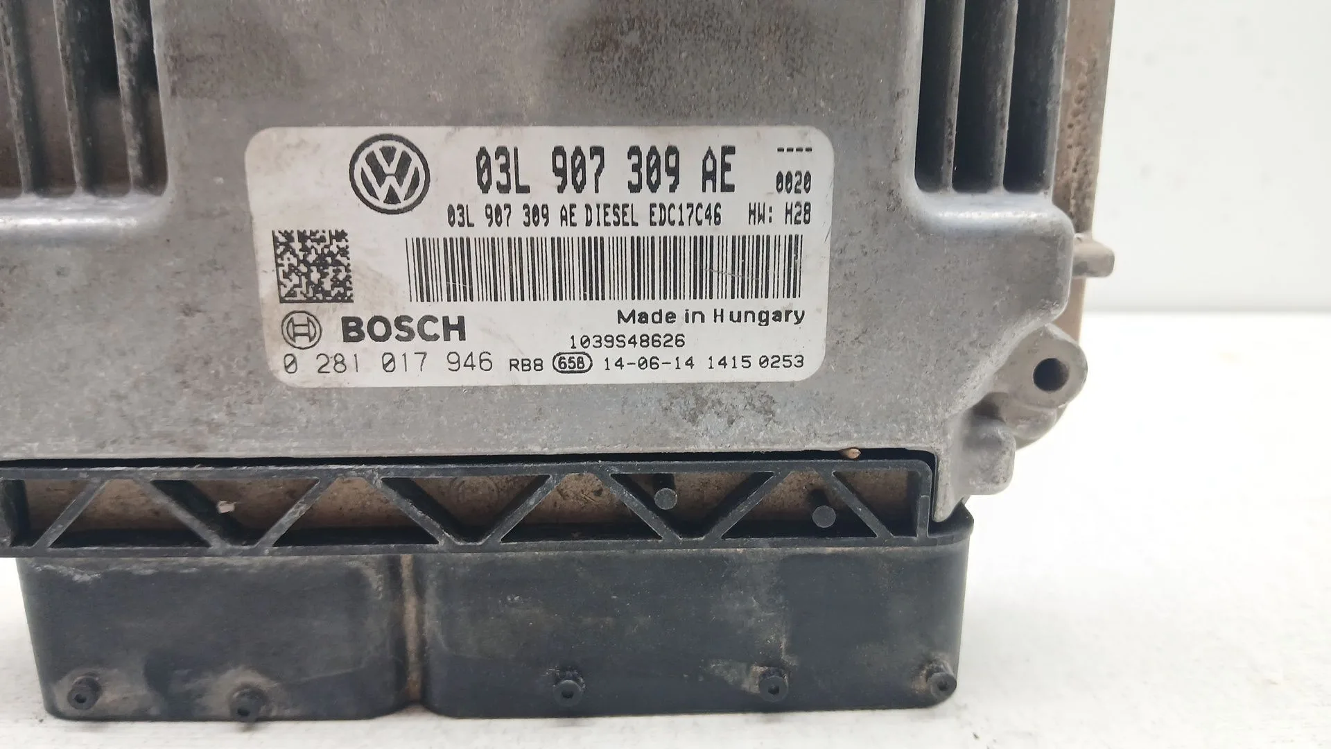 Centralita Motor Uce para Volkswagen Passat Lim. (362)