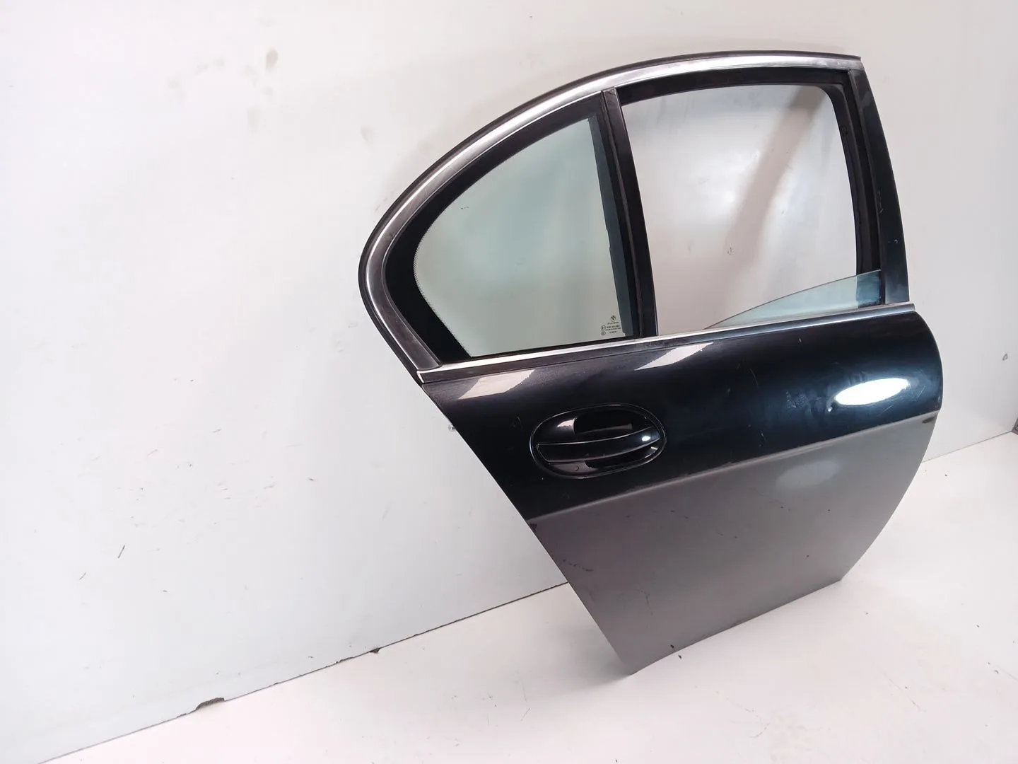 Puerta Trasera Derecha para Bmw 7 (E65, E66, E67)