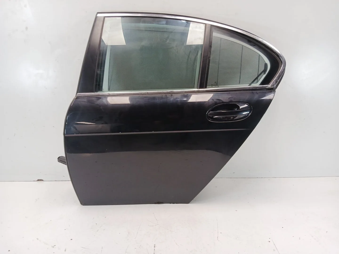 Puerta Trasera Izquierda para Bmw 7 (E65, E66, E67)
