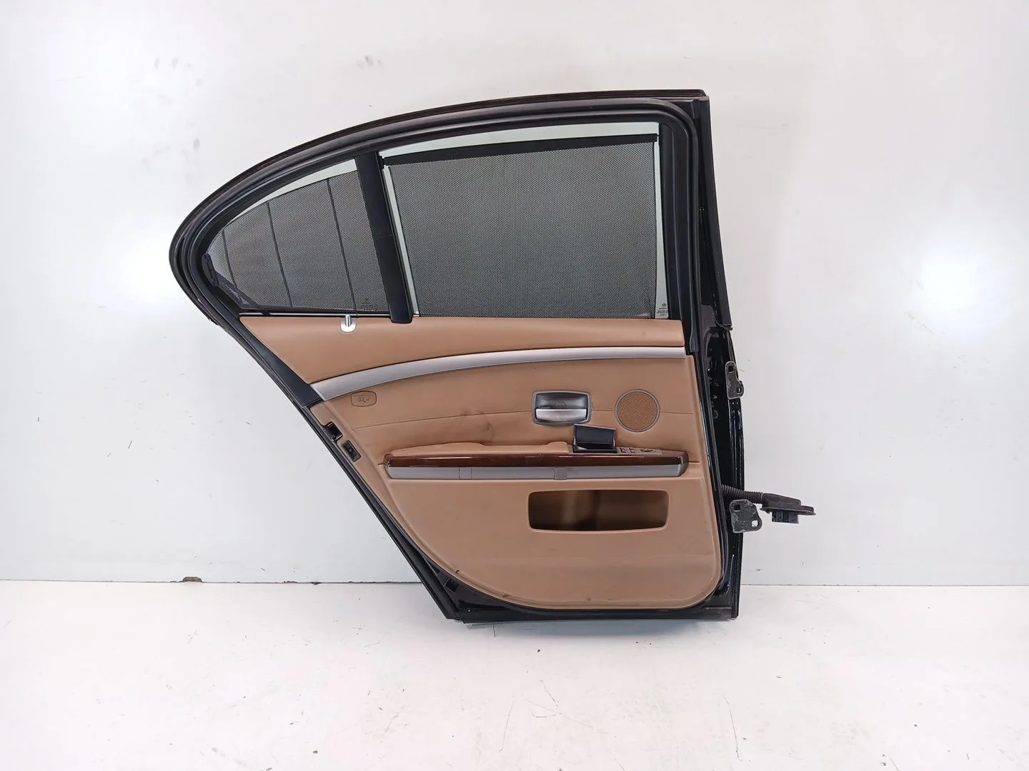 Puerta Trasera Izquierda para Bmw 7 (E65, E66, E67)