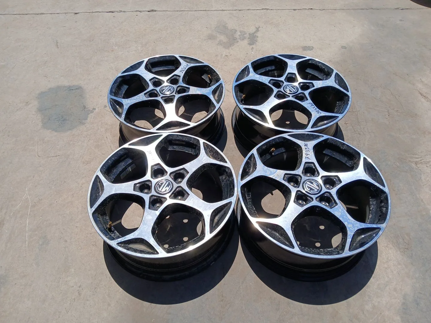 Juego Llantas para Mg Mg 3 1.5 Hybrid