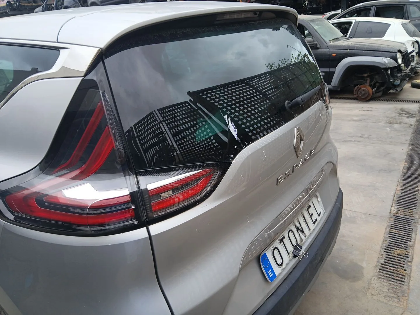 Porton Trasero para Renault Espace V (Jr_)