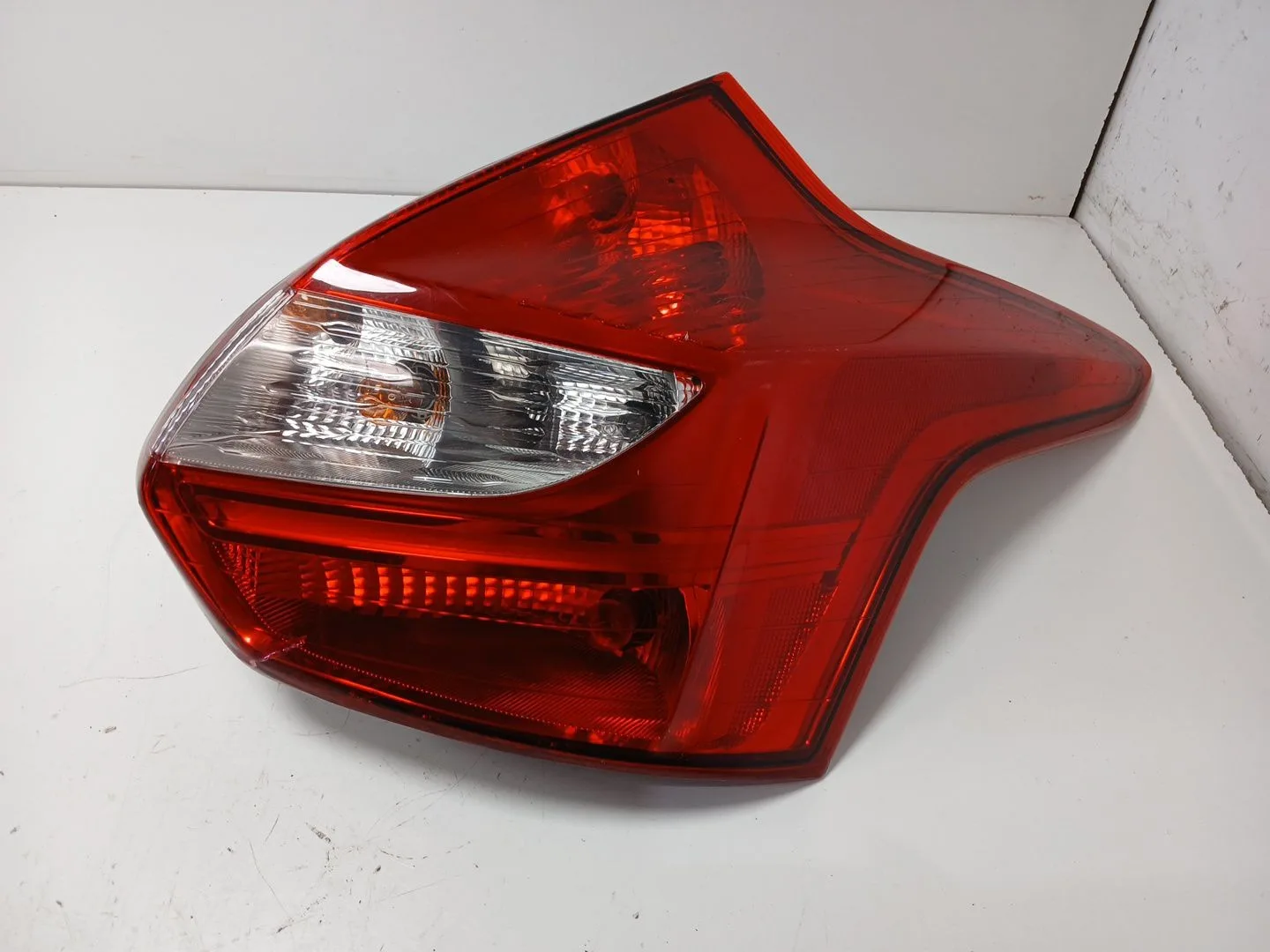 Piloto Trasero Derecho para Ford Focus Iii
