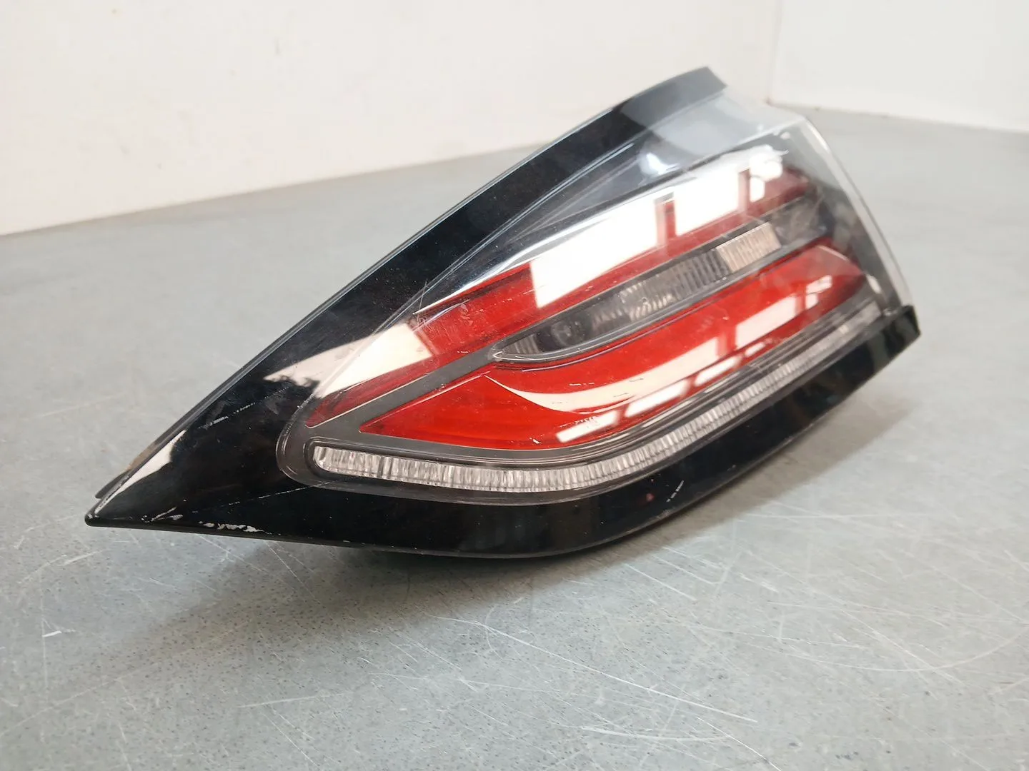 Piloto Trasero Derecho Interior para Renault Espace V (Jr_)