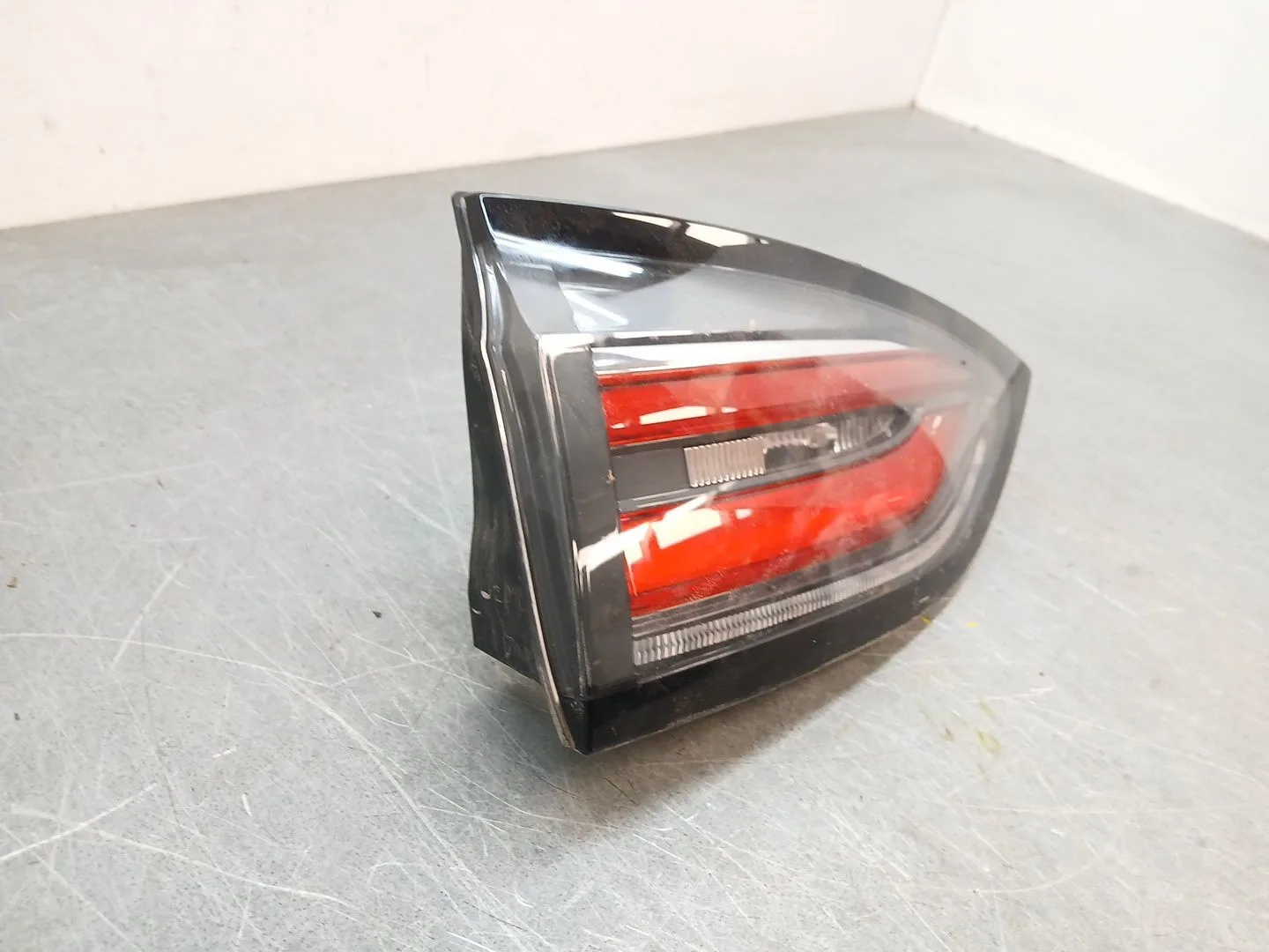 Piloto Trasero Izquierdo Interior para Renault Espace V (Jr_)