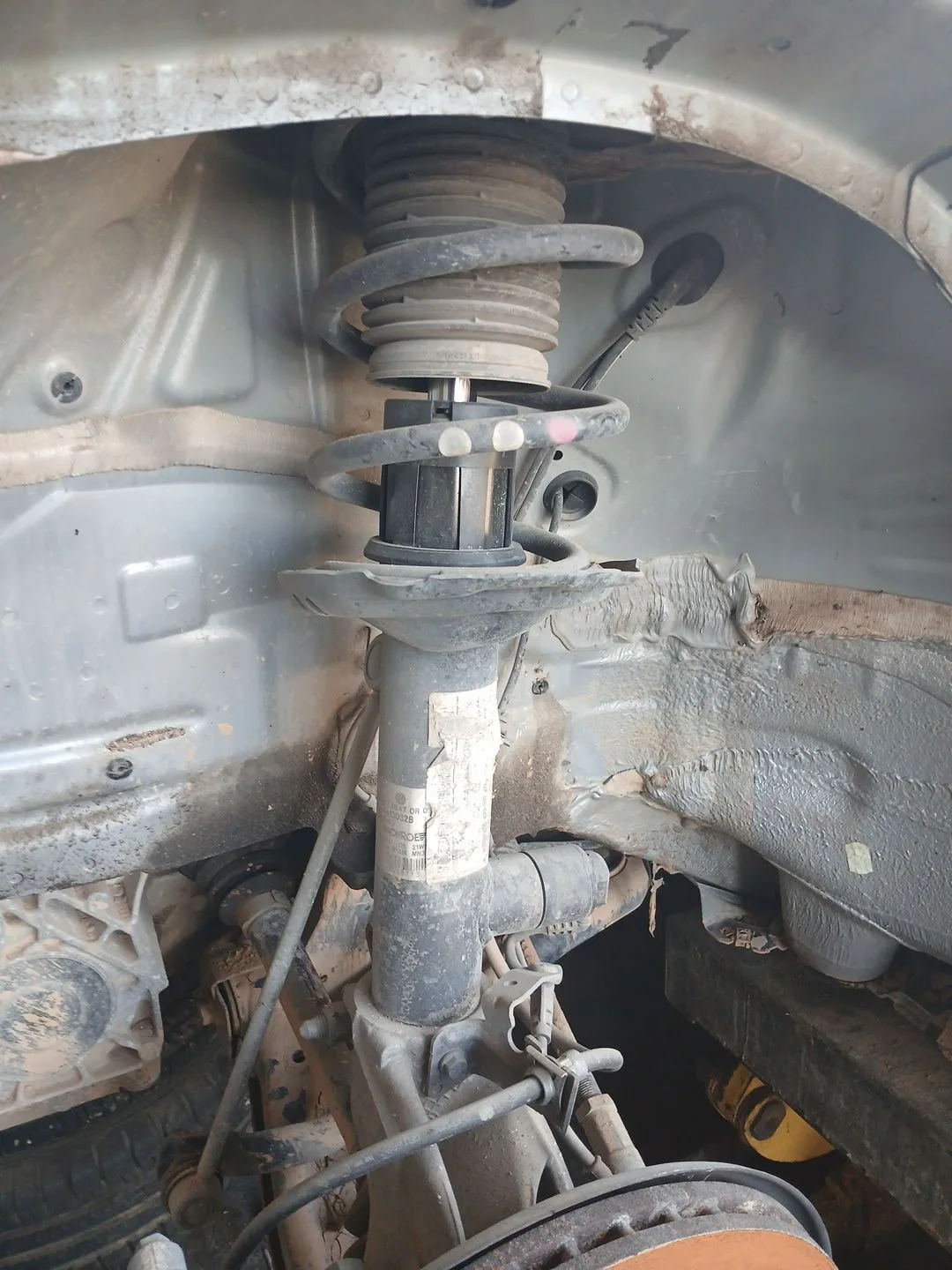 Amortiguador Delantero Izquierdo para Seat Leon (Kl1, Klg)