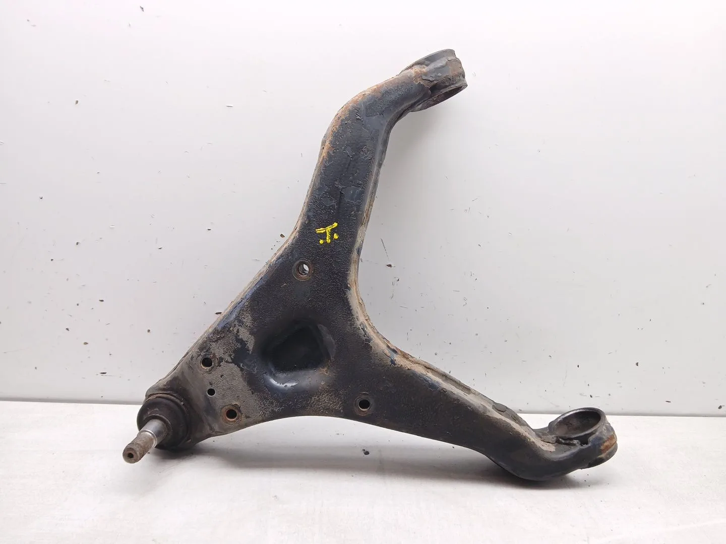 Brazo Suspension Inferior Delantero Derecho para Iveco Daily Pr