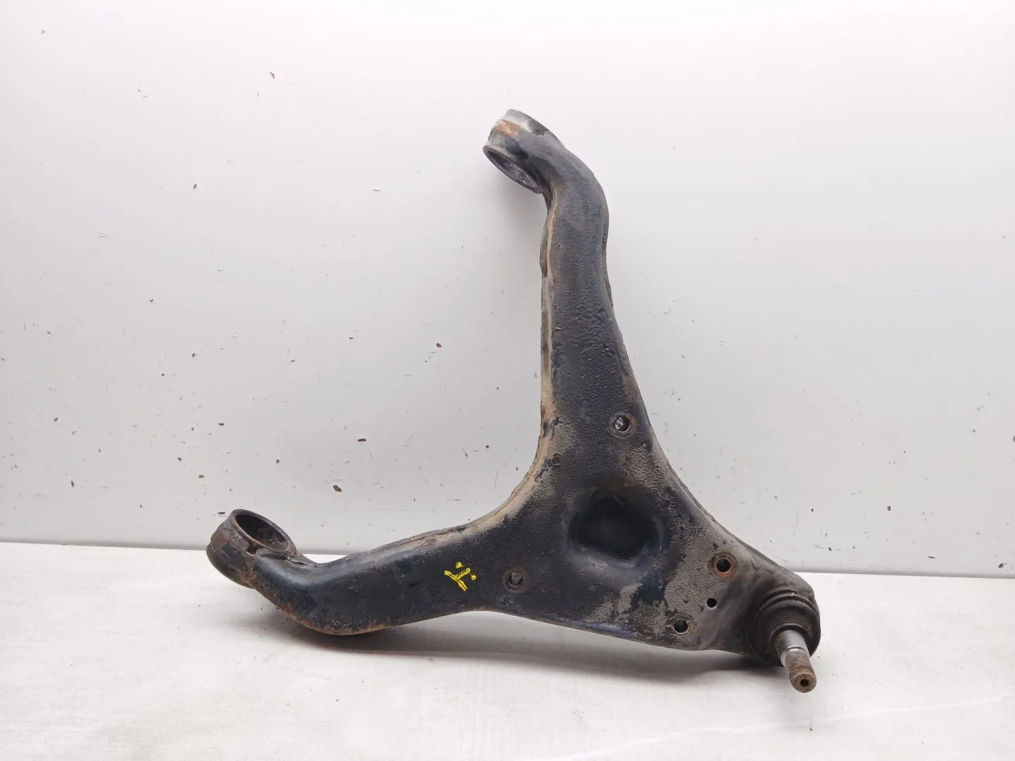Brazo Suspension Inferior Delantero Derecho para Iveco Daily Pr