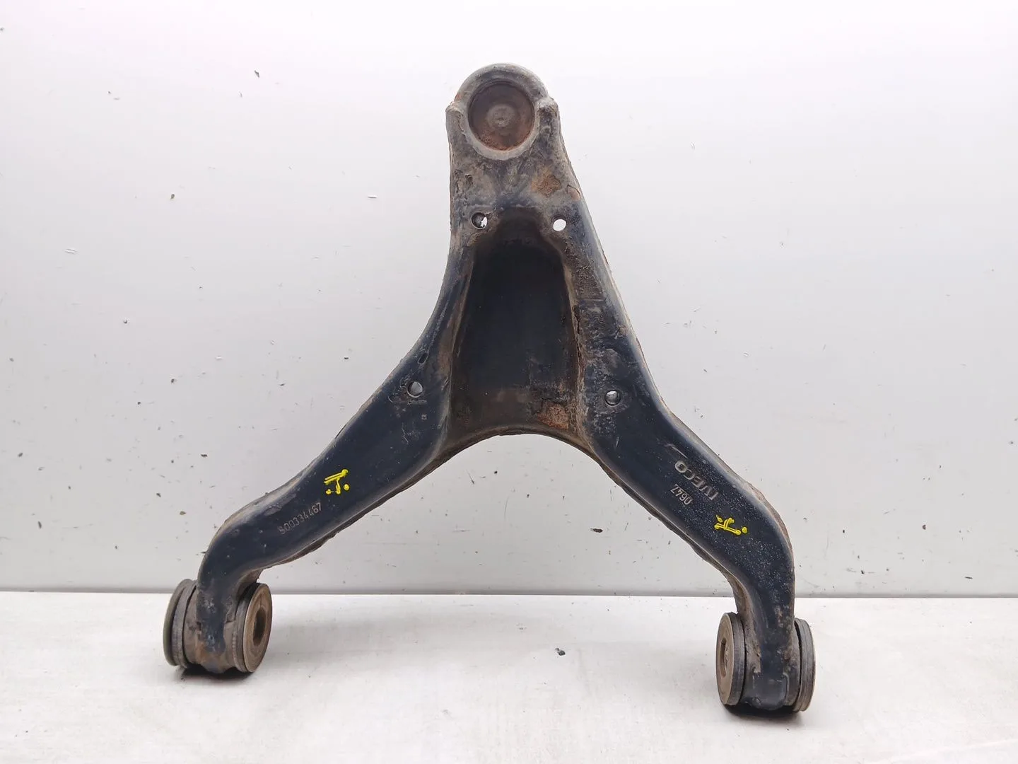 Brazo Suspension Inferior Delantero Izquierdo para Iveco Daily Pr