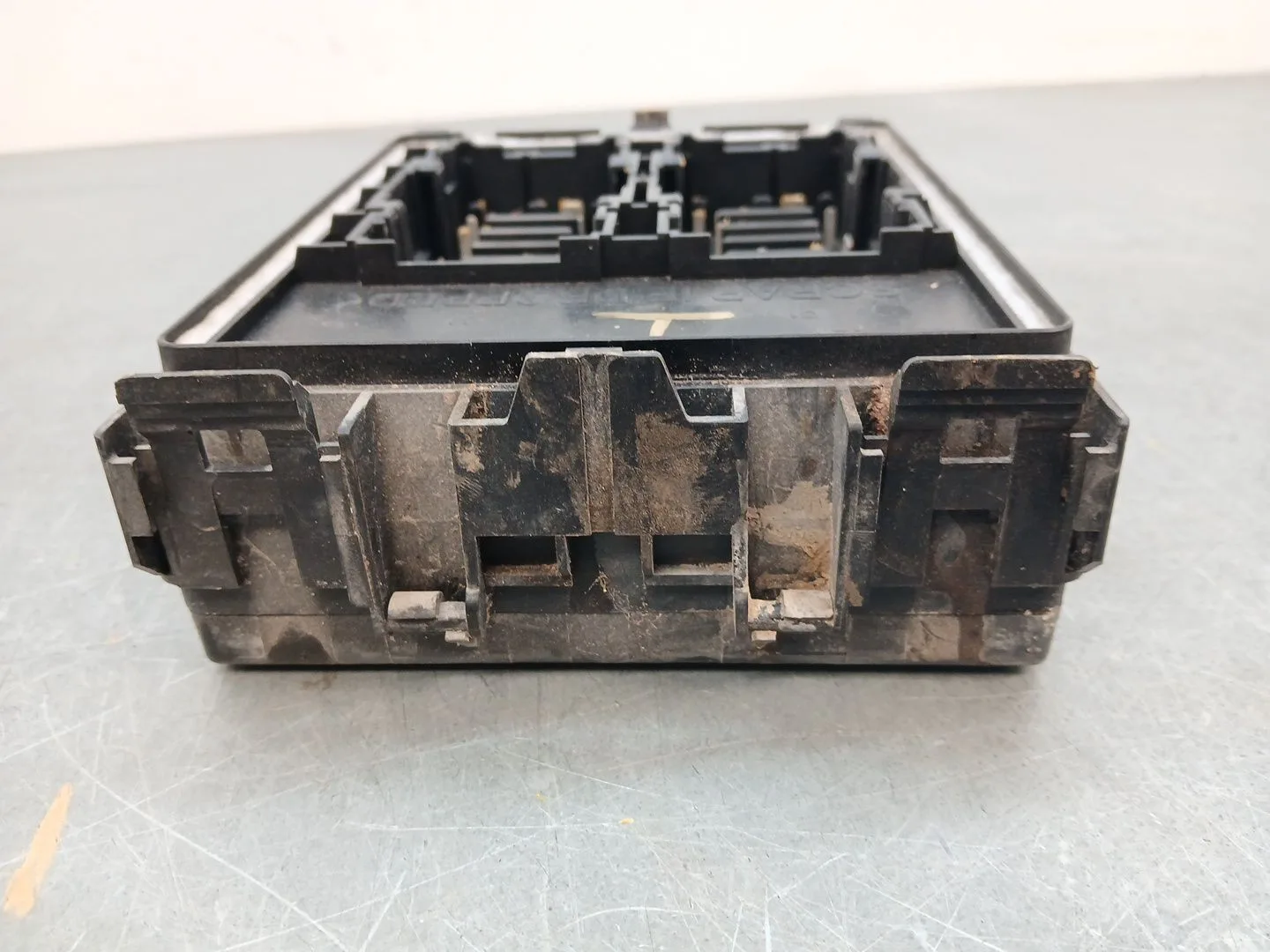 Centralita Motor Uce para Ford Transit Connect