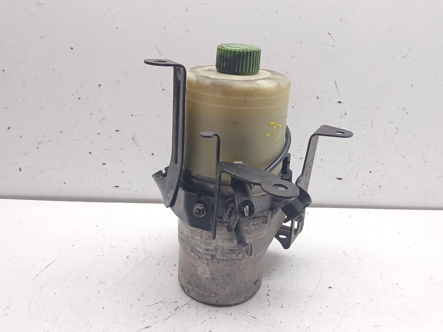 Bomba Direccion para Seat Ibiza Iii (6L1)