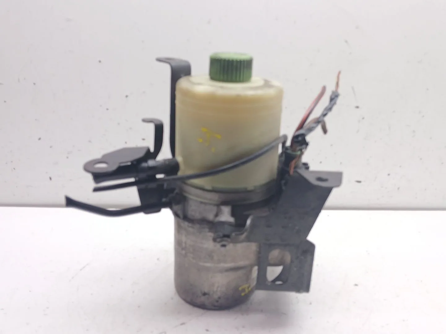 Bomba Direccion para Seat Ibiza Iii (6L1)