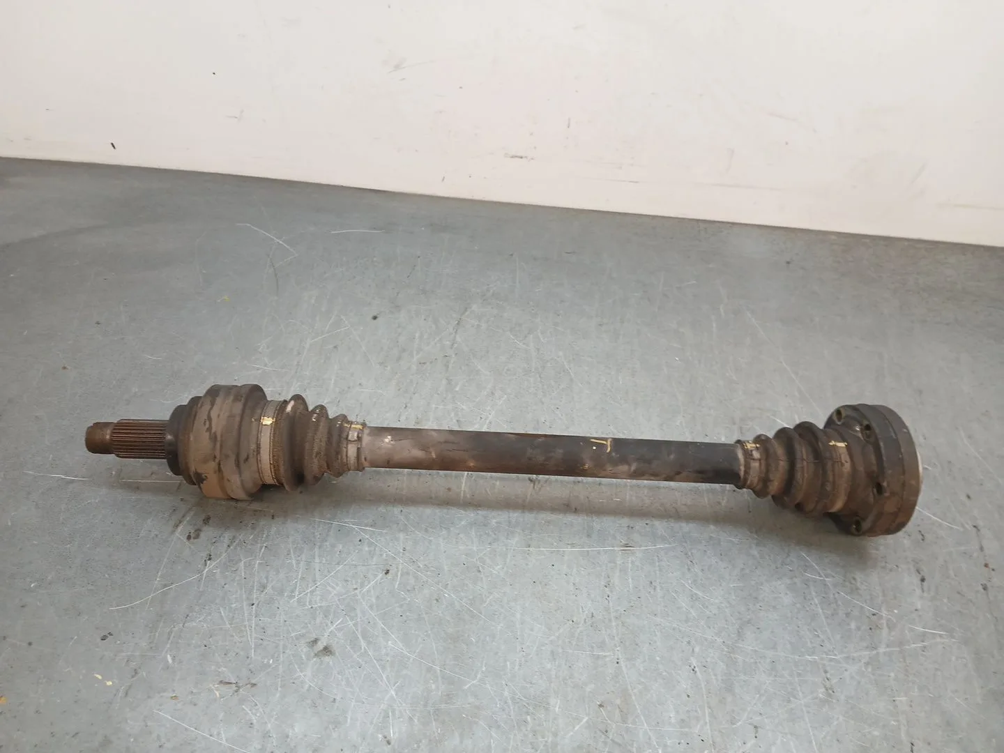 Transmision Trasera Izquierda para Bmw Serie 7 (E65/E66)