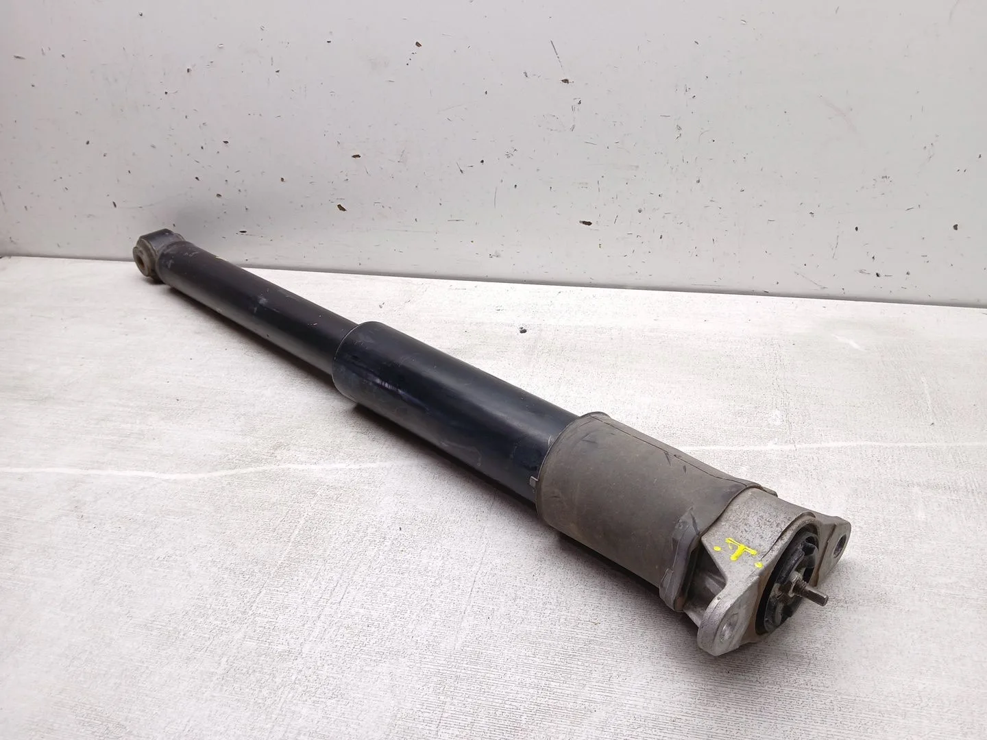 Amortiguador Trasero Derecho para Mazda Cx-5 (Kf)