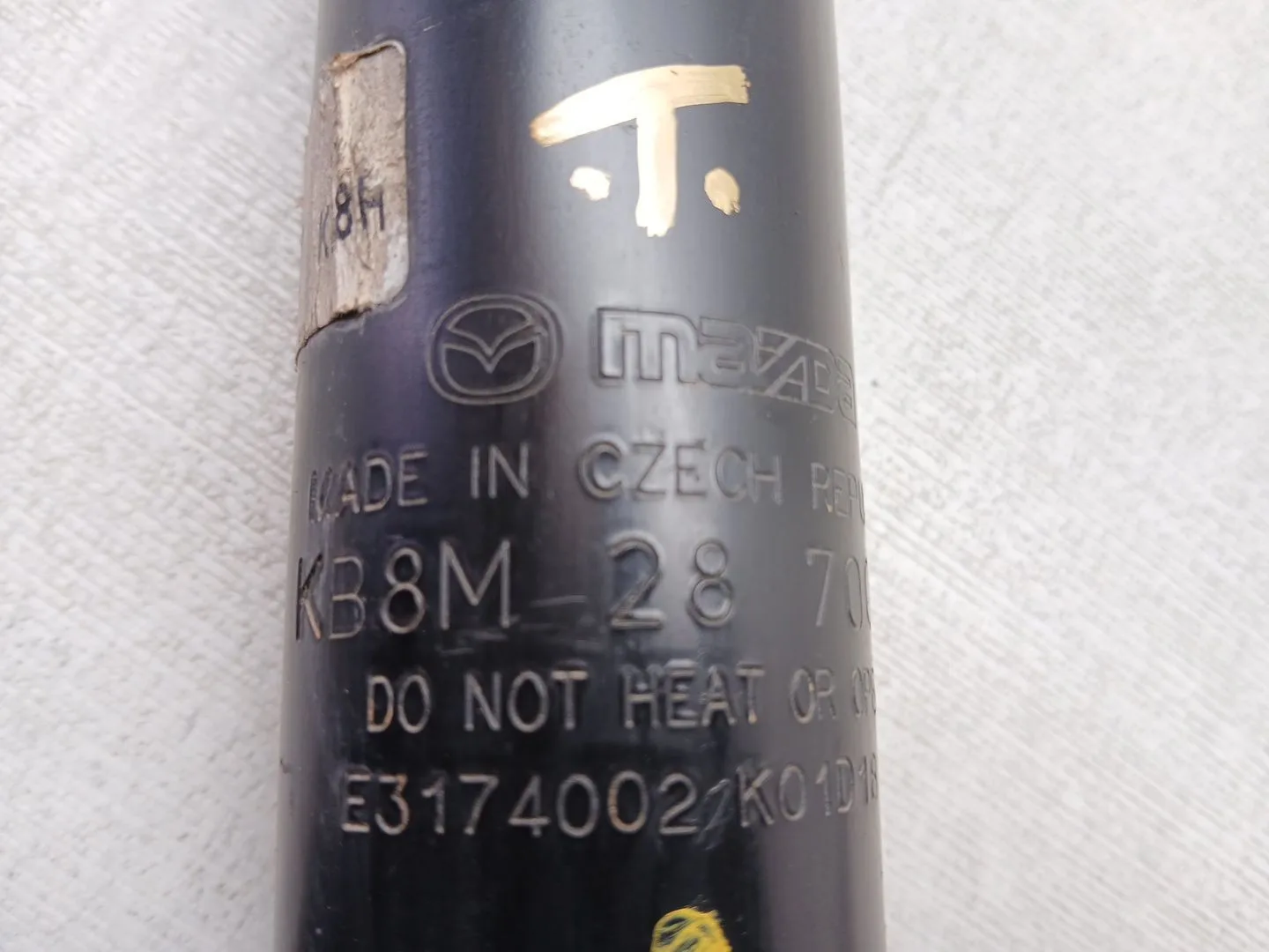 Amortiguador Trasero Izquierdo para Mazda Cx-5 (Kf)