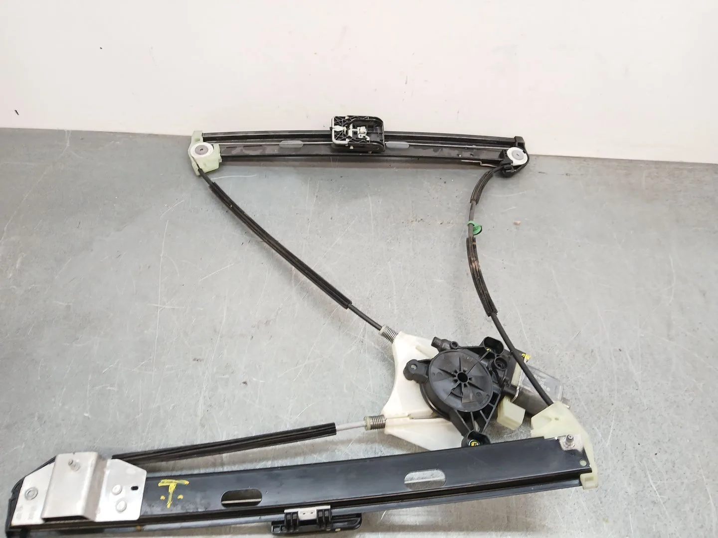 Elevalunas Delantero Izquierdo para Volkswagen T-Roc (A11, D11)