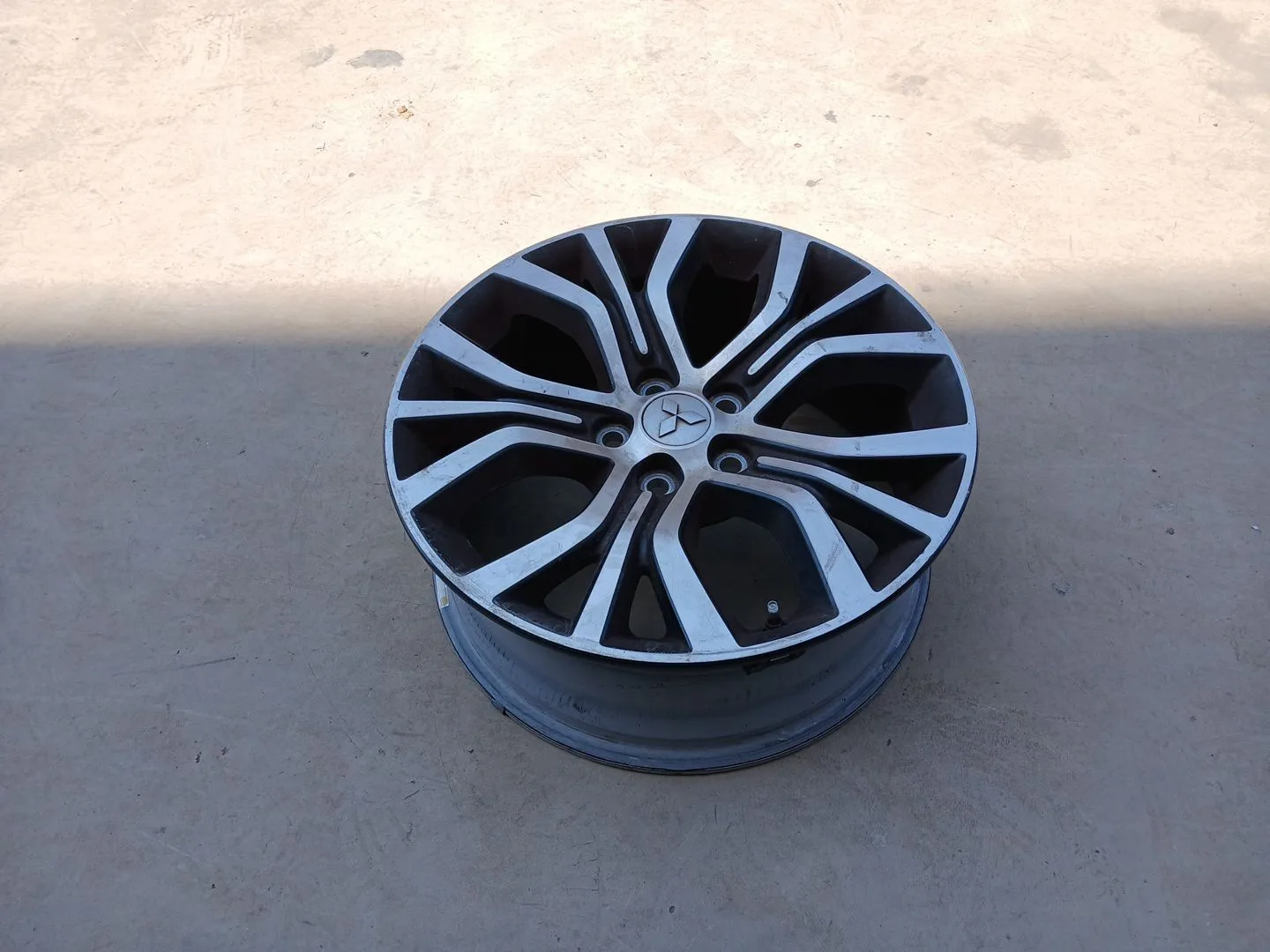 Llanta Delantera Derecha para Mitsubishi Asx (Ga_W_)