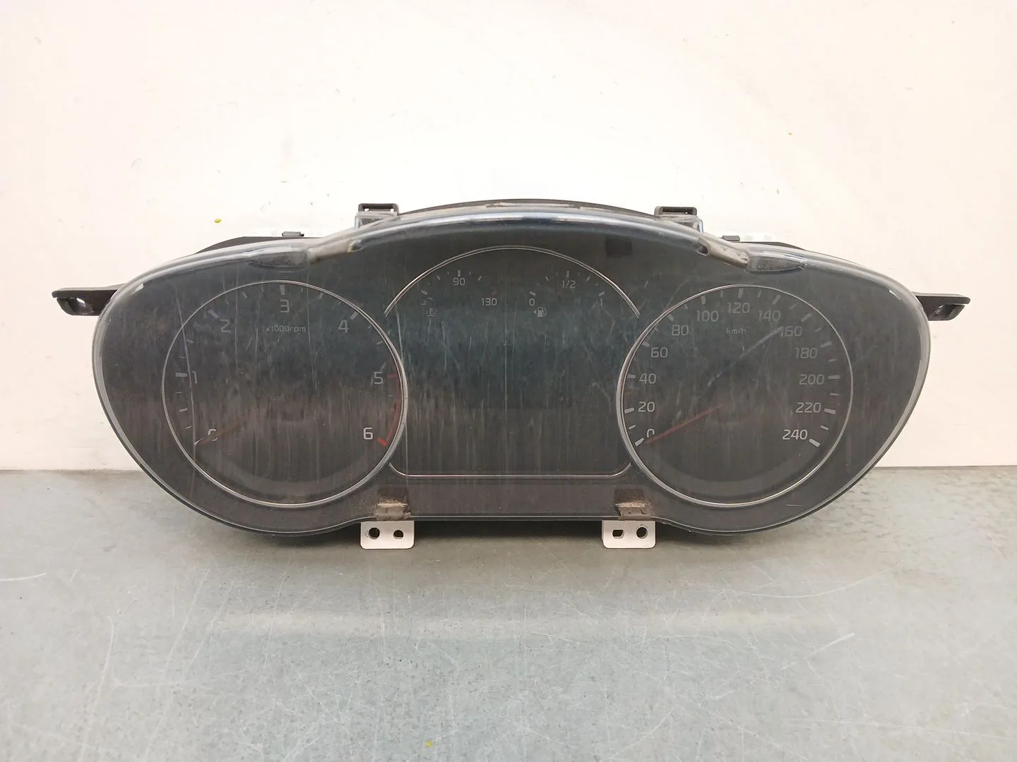 Cuadro Instrumentos para Kia Carens ( )